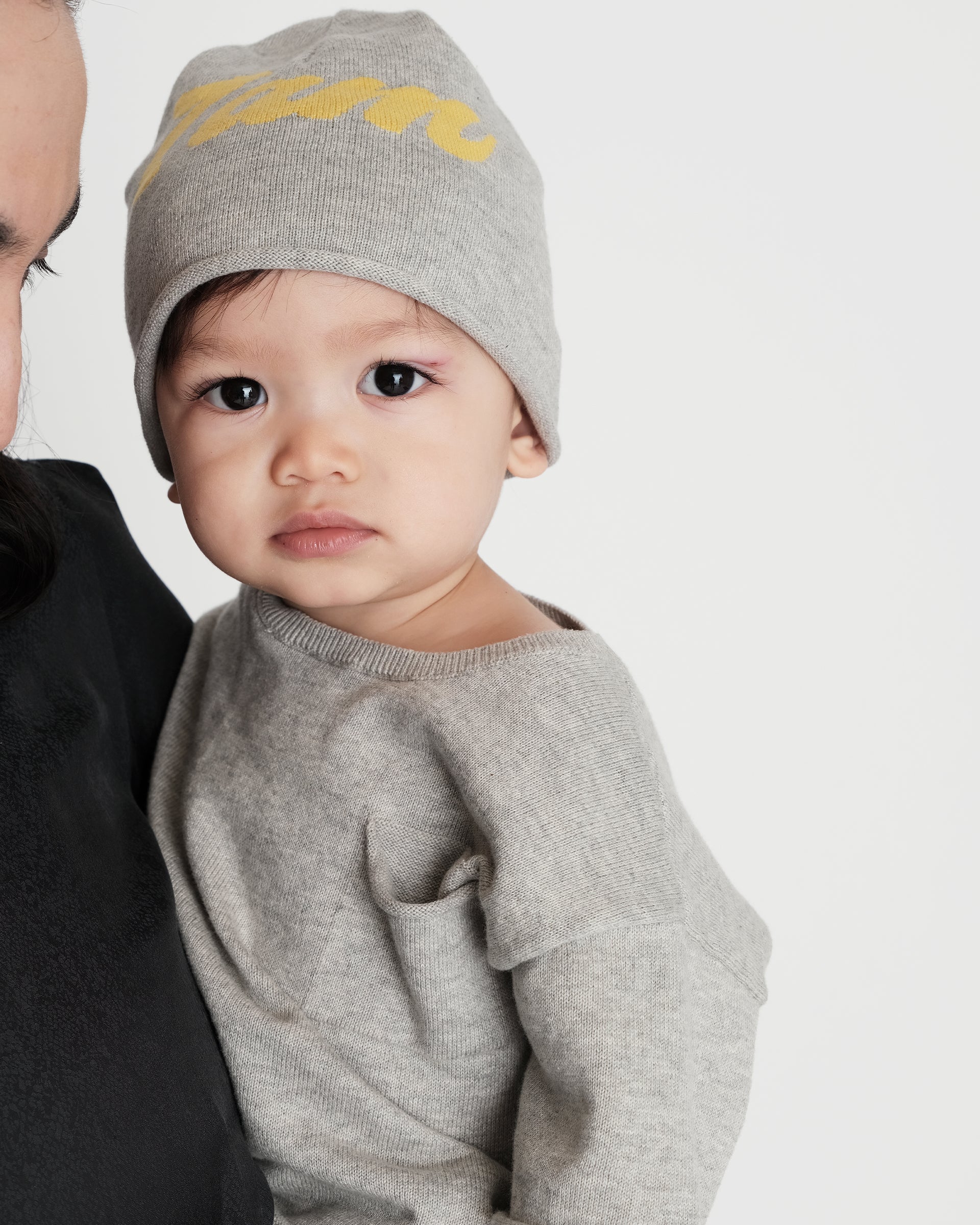 7AM Logo Cotton Beanie | Heather Grey - Image 5