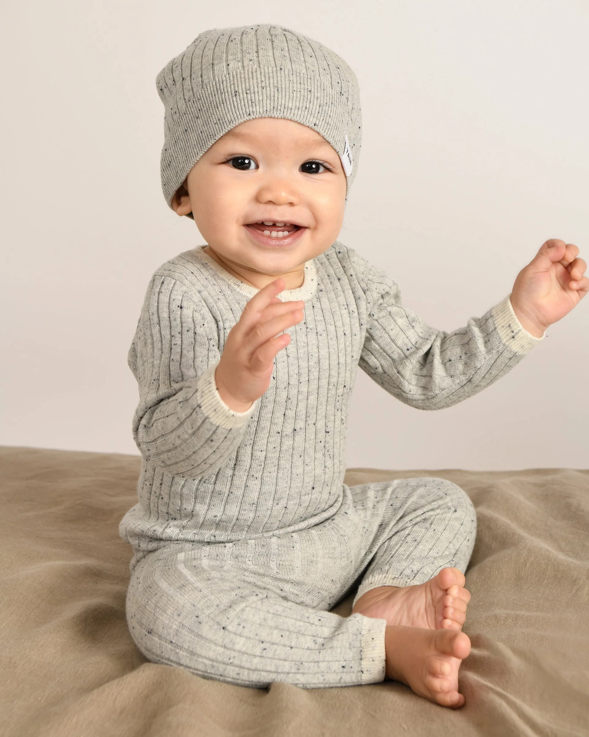 Leggings - Hug Me | Light Heather Grey - Image 12