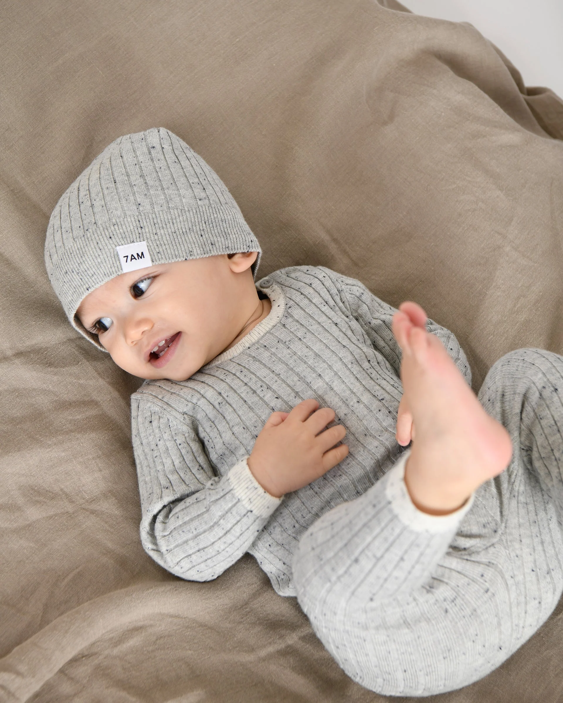 Leggings - Hug Me | Light Heather Grey - Image 15