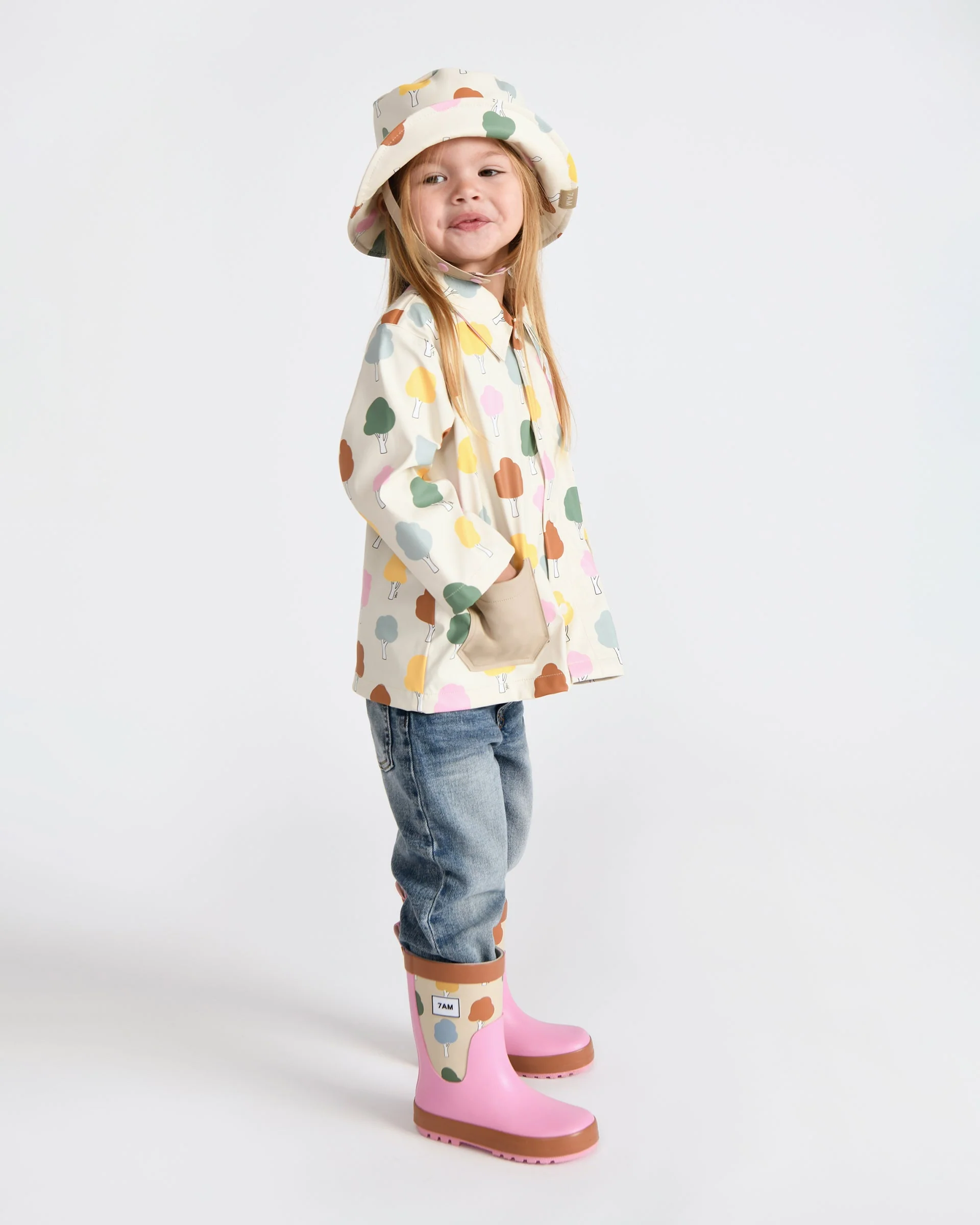 Rain Bucket Hat | Rainy Trees Beige - Image 10