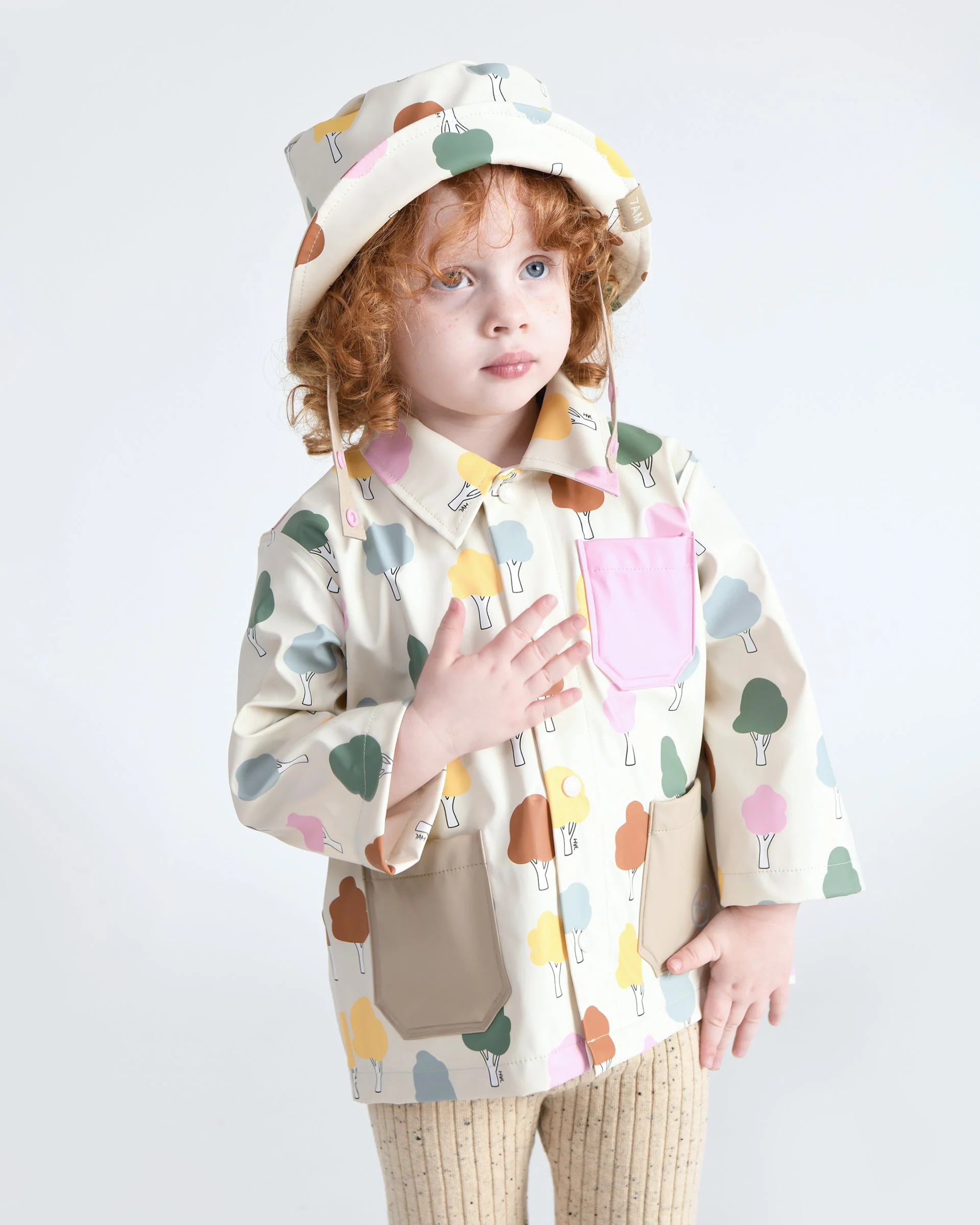 Rain Bucket Hat | Rainy Trees Beige - Image 16