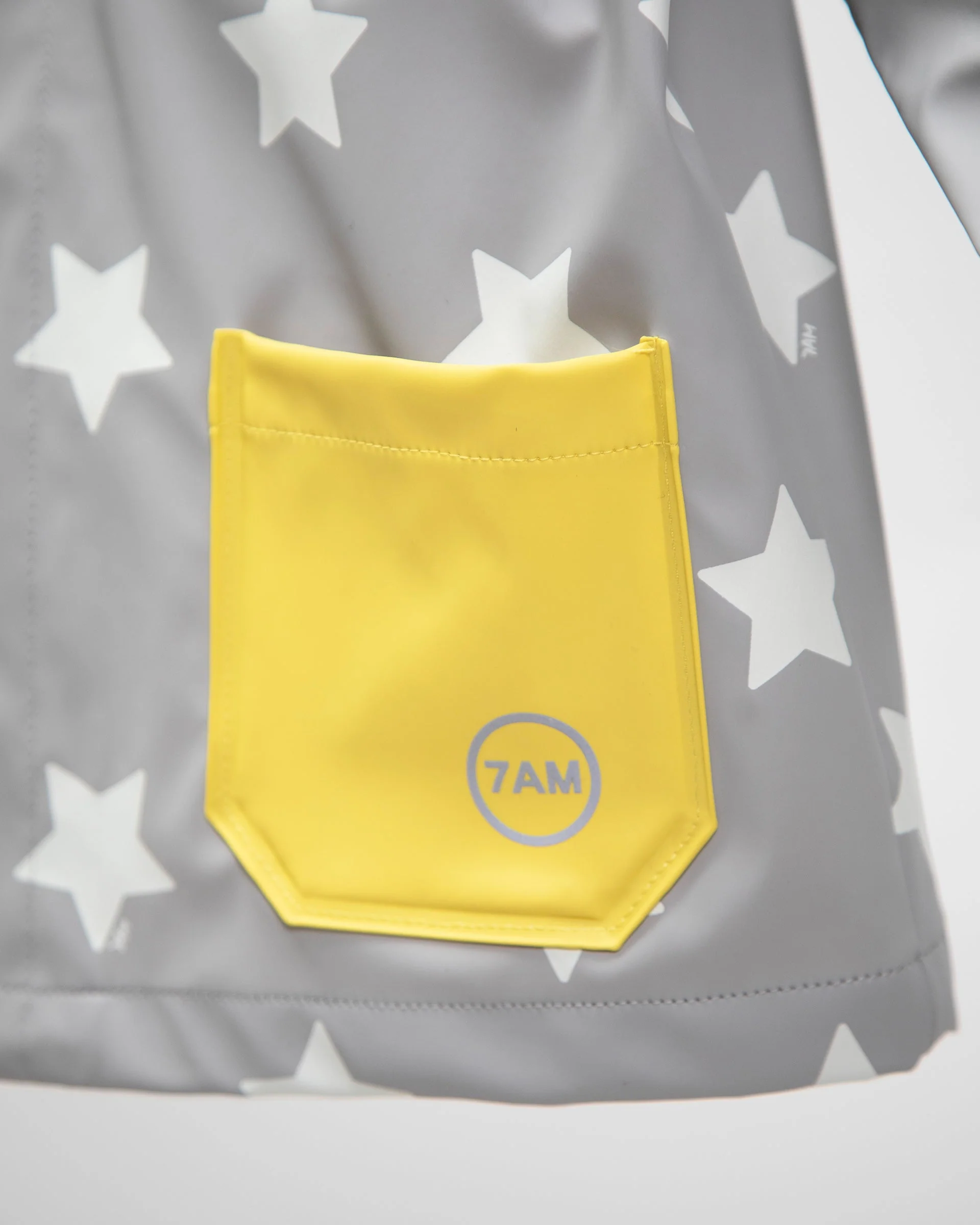 Rain Worker Jacket | Rainy Stars Yellow - Image 4