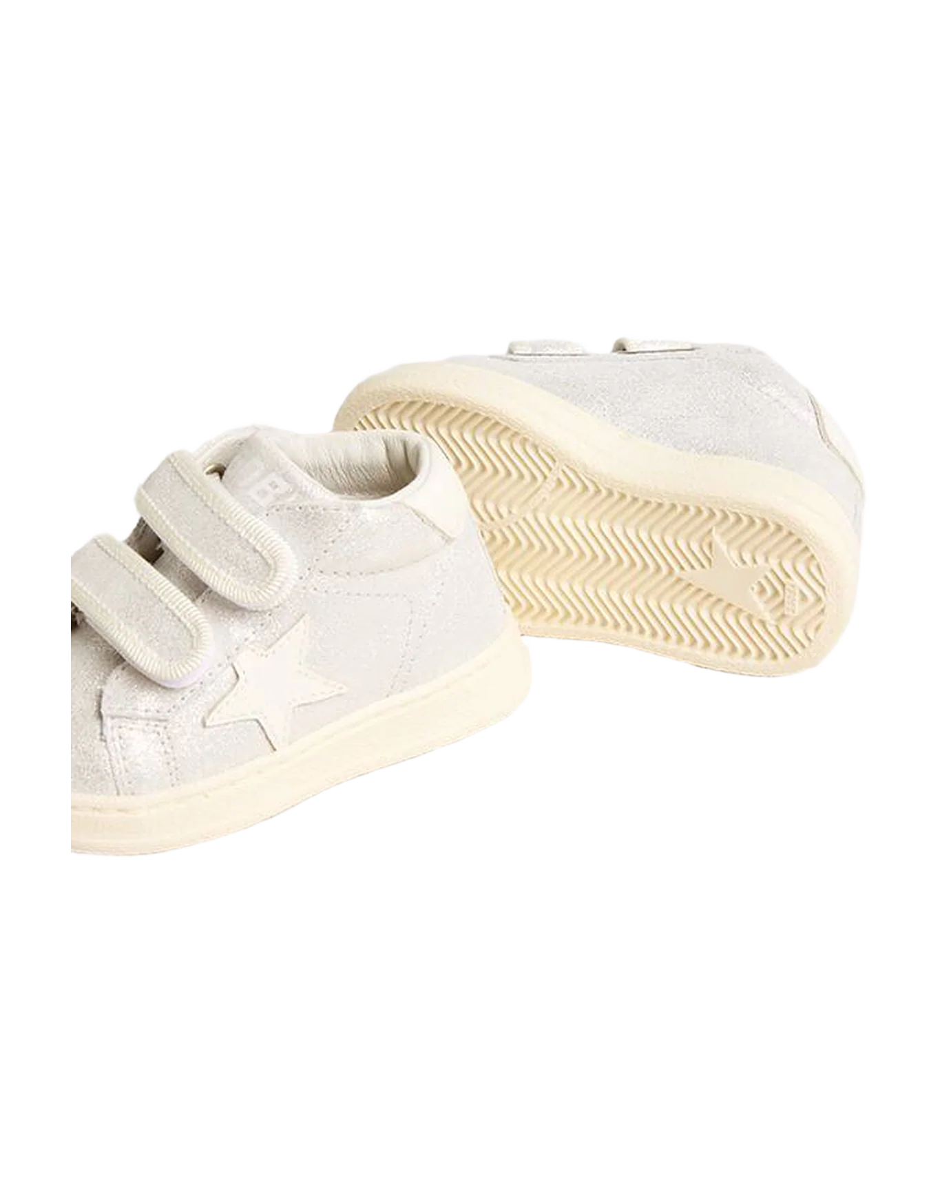 Kids | June Junior Suede with White Leather Star & Heel Tab | Silver x White - Image 3