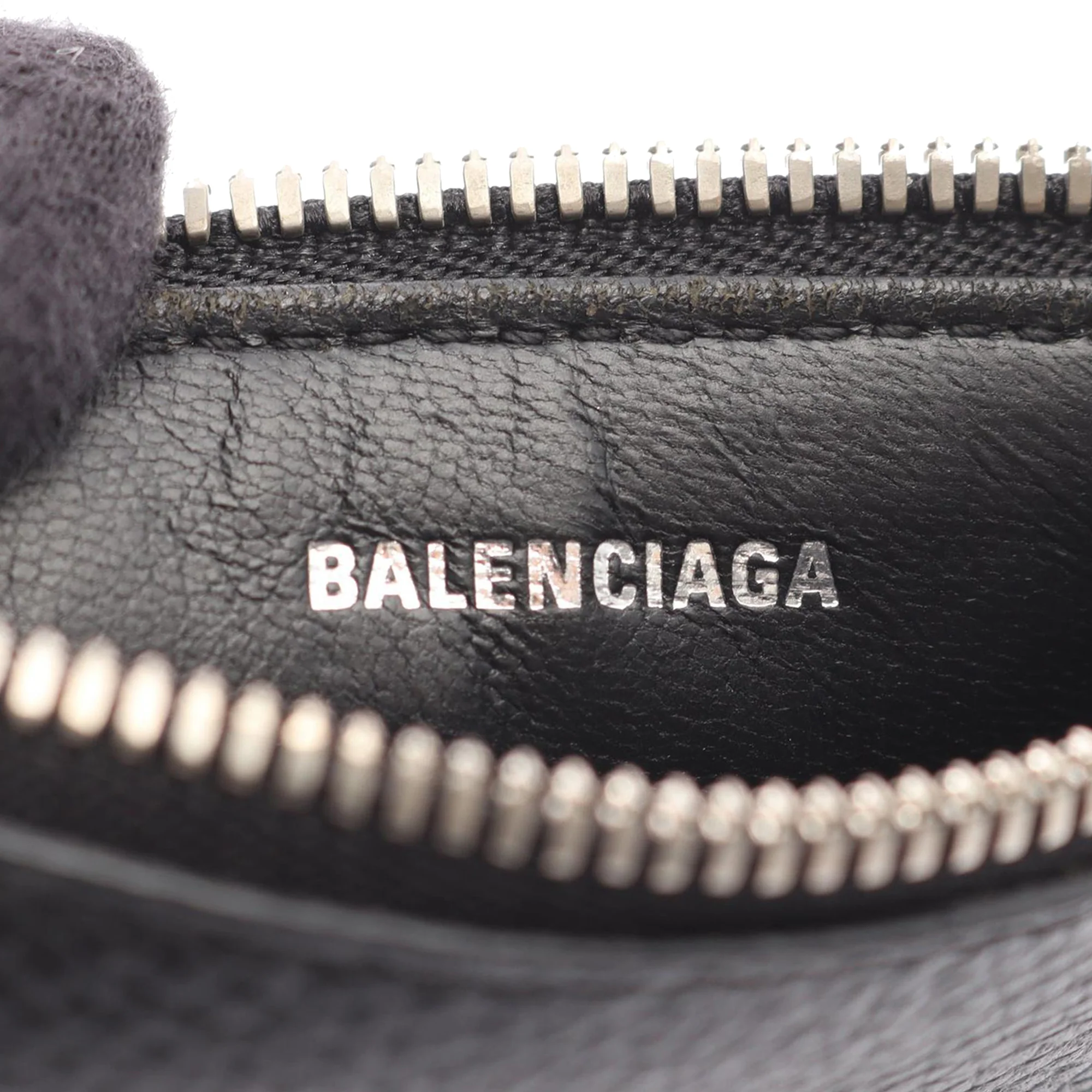 Balenciaga | Pre-Owned Leather Fragment Coin Purse | Black - Image 4