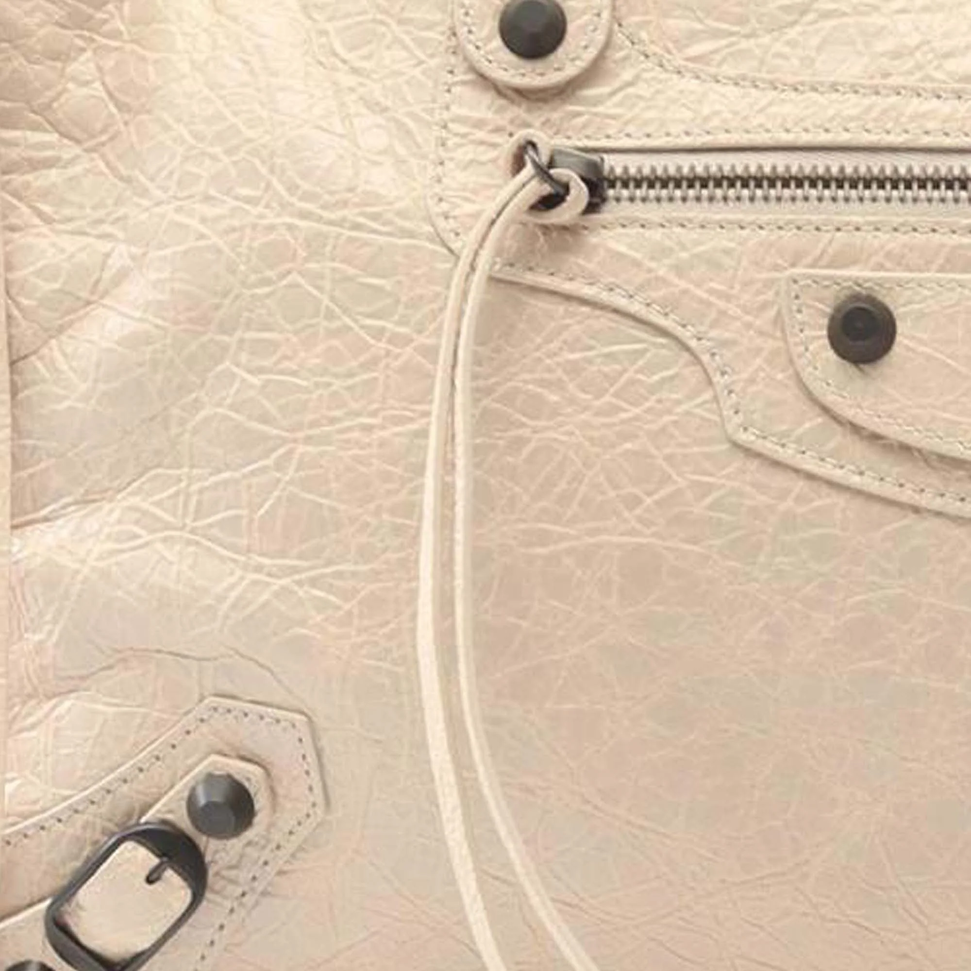 Balenciaga | Pre-Owned Medium Lambskin Le City Satchel | Beige - Image 6