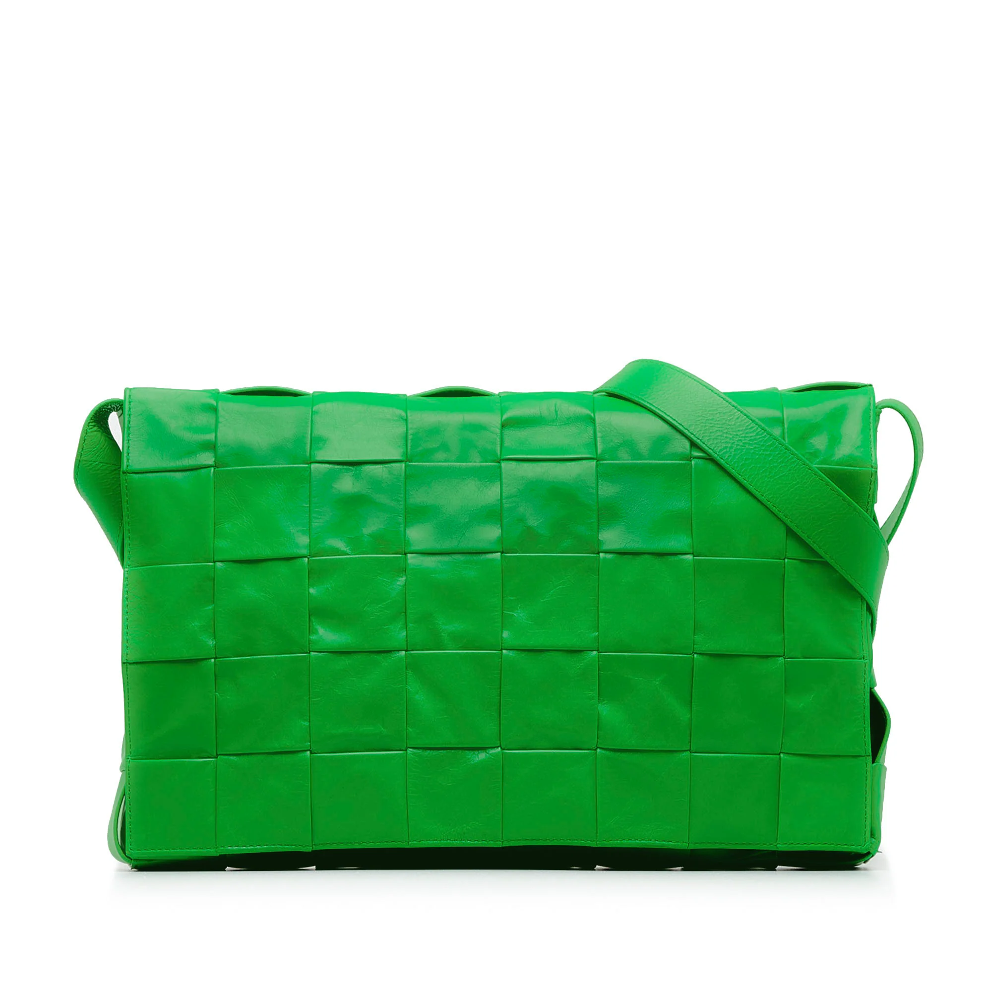 Bottega Veneta | Pre-Owned Maxi Paper Calfskin Intrecciato Cassette Crossbody | Green