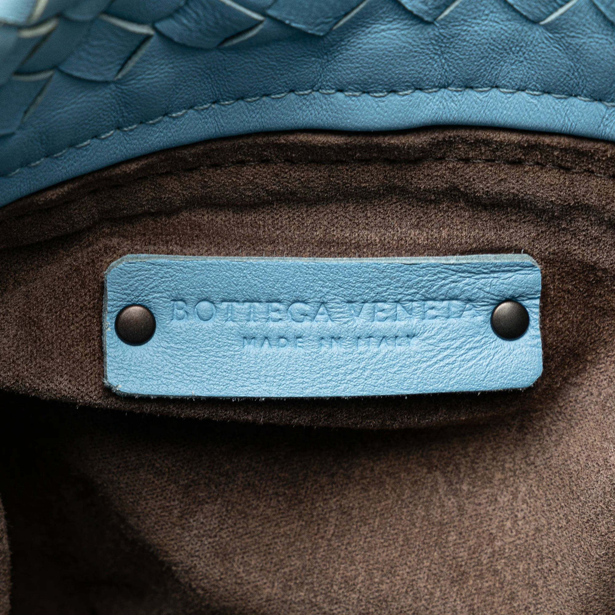 Bottega Veneta | Pre-Owned Nappa Intrecciato Bucket Bag | Blue/Light Blue - Image 5