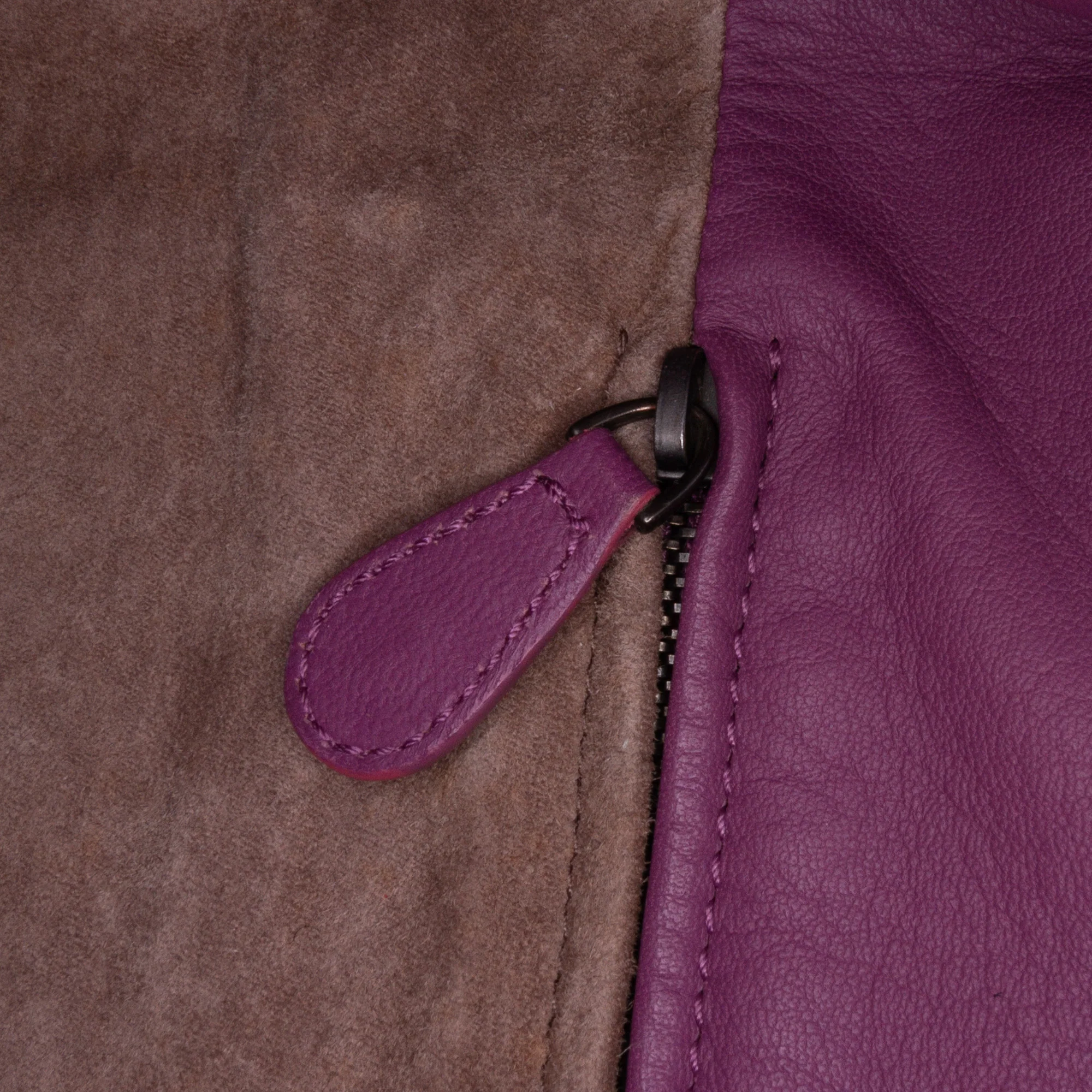 Bottega Veneta | Pre-Owned Nappa Intrecciato Flap Crossbody | Purple/Dark Purple - Image 6