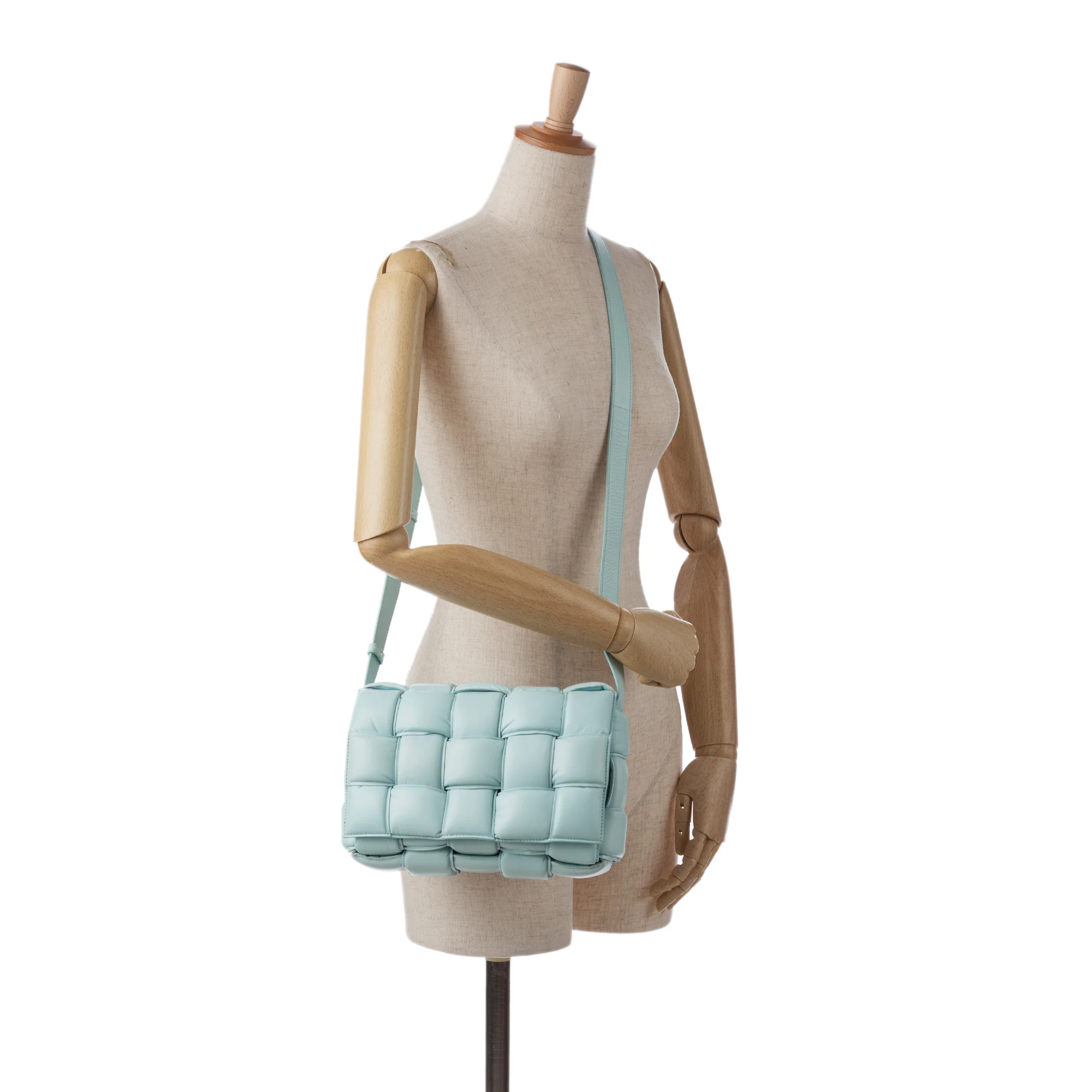 Bottega Veneta | Pre-Owned Nappa Intrecciato Padded Cassette Crossbody - II | Blue/Light Blue - Image 5