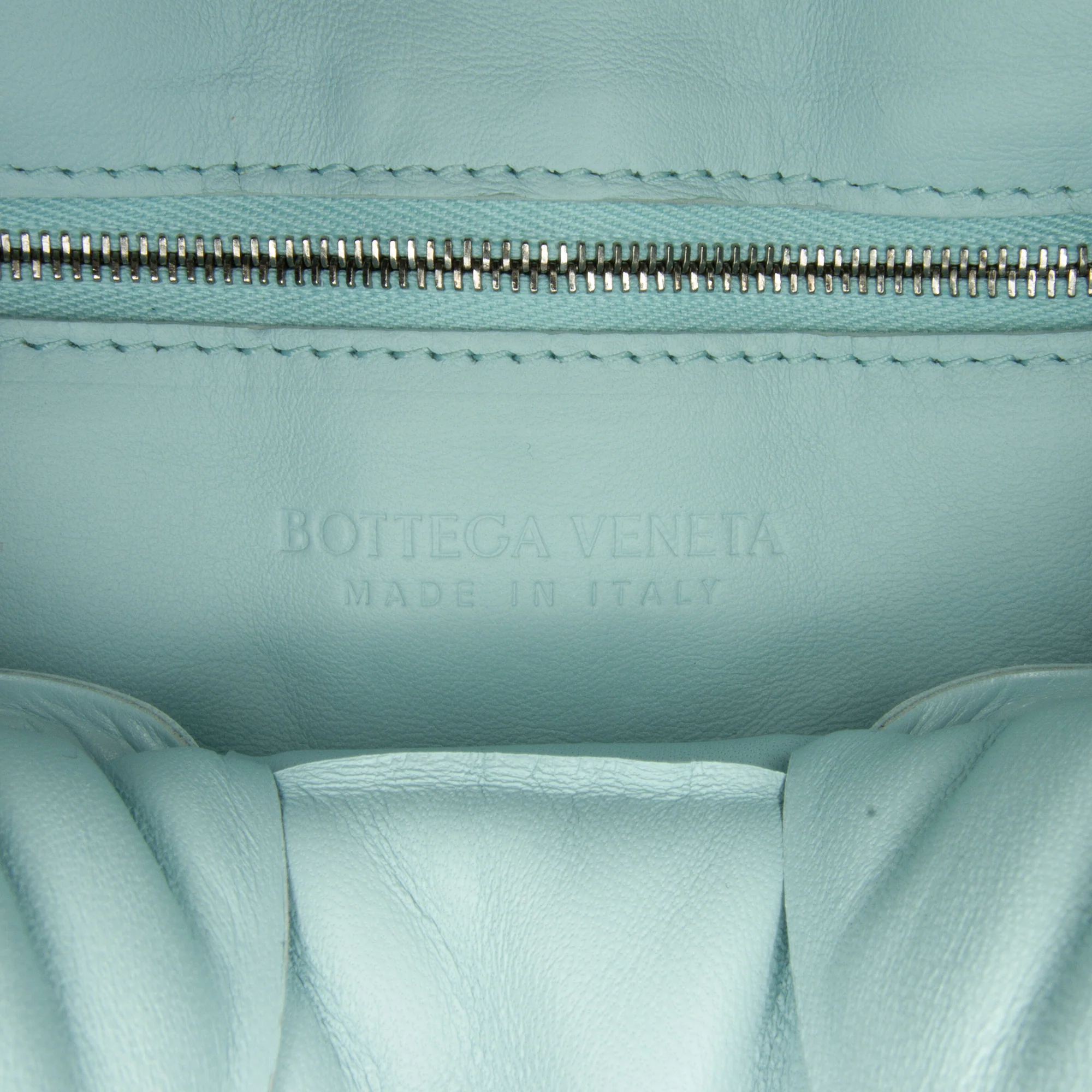 Bottega Veneta | Pre-Owned Nappa Intrecciato Padded Cassette Crossbody - II | Blue/Light Blue - Image 9