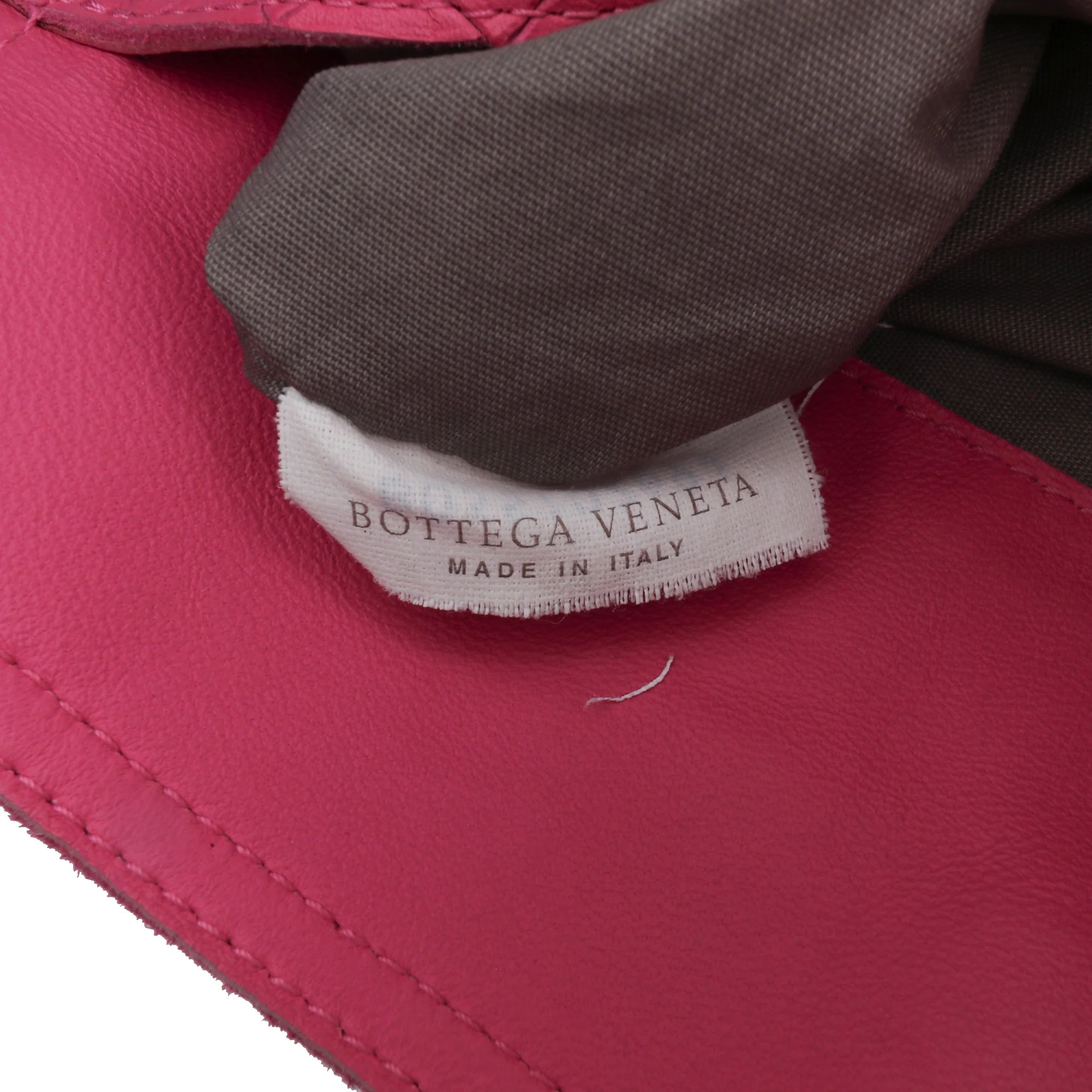 Bottega Veneta | Pre-Owned Small Calfskin Intrecciomirage Embossed Butterfly Chain Crossbody | Pink/Dark Pink - Image 11
