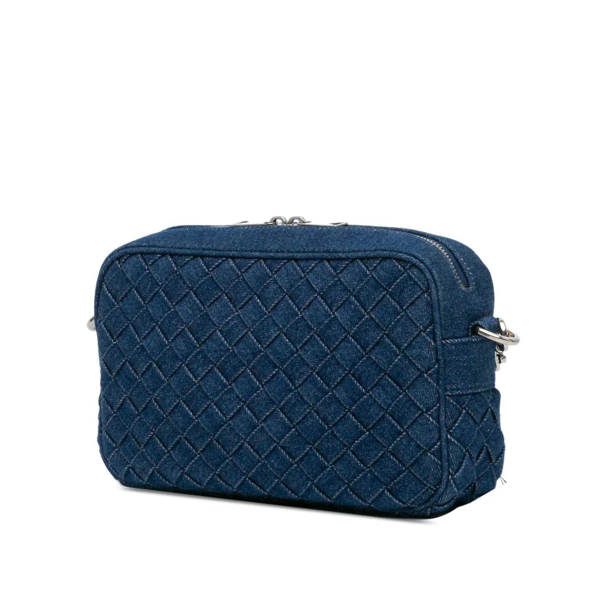 Bottega Veneta | Pre-Owned Small Denim Intreccio Camera Bag | Blue - Image 3