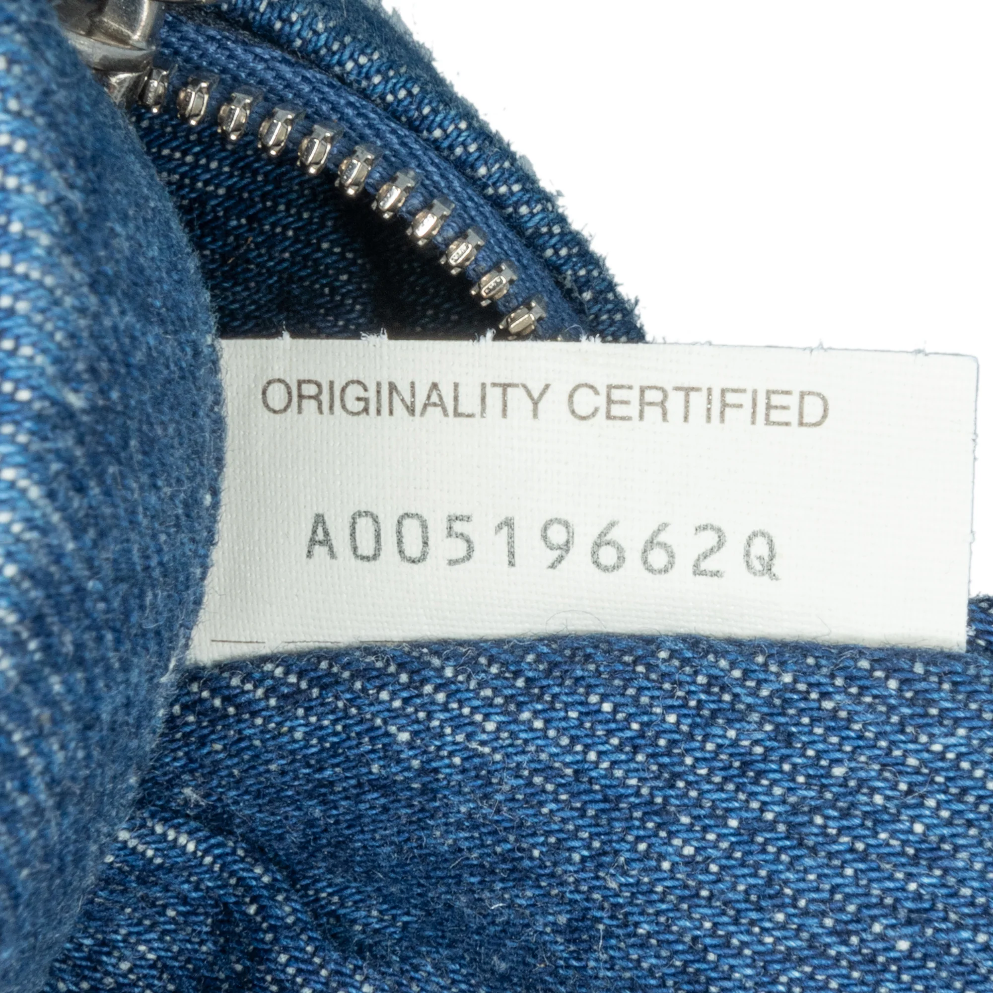 Bottega Veneta | Pre-Owned Small Denim Intreccio Camera Bag | Blue - Image 8