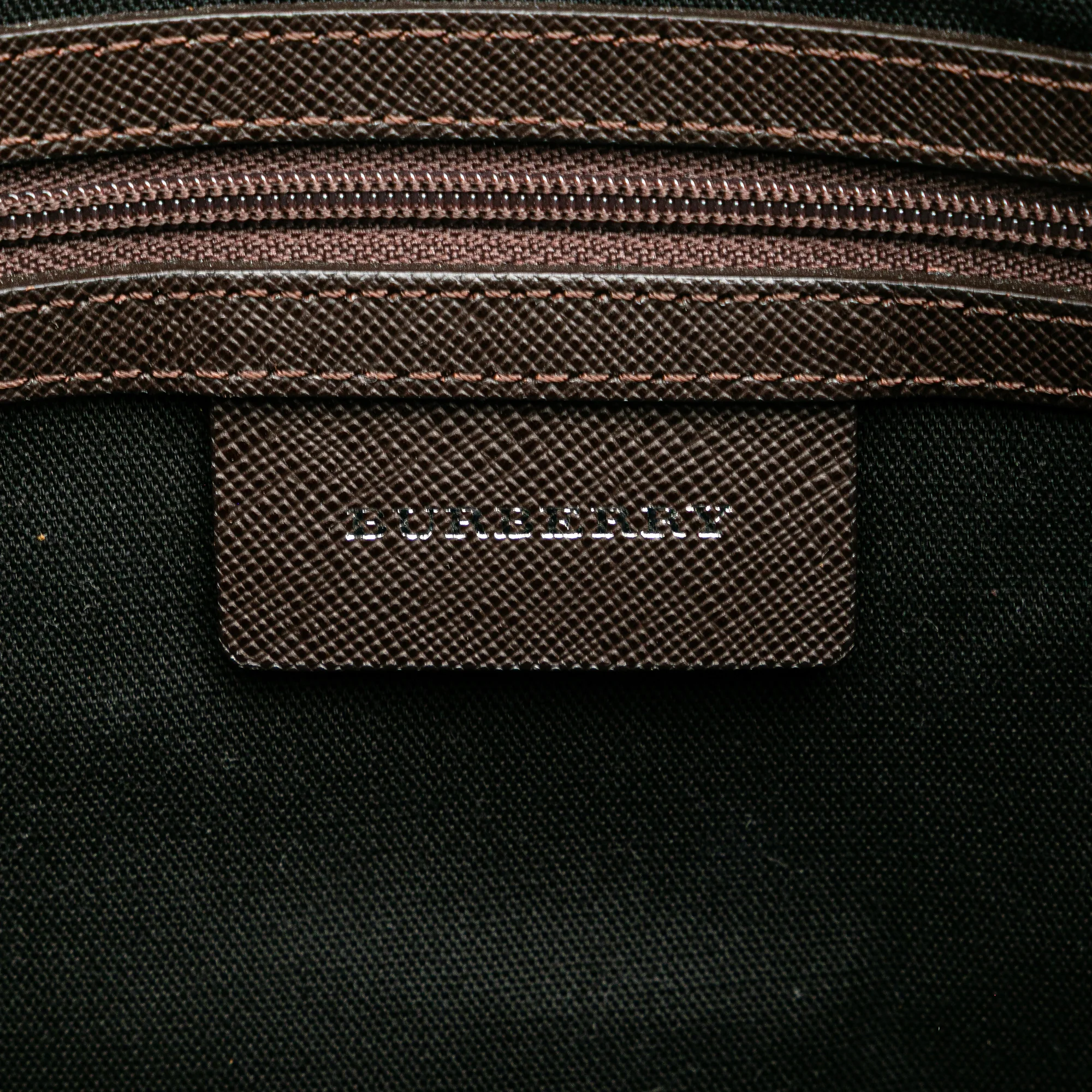 Burberry | Pre-Owned Nova Check Canvas Shoulder Bag - I | Beige - Image 9