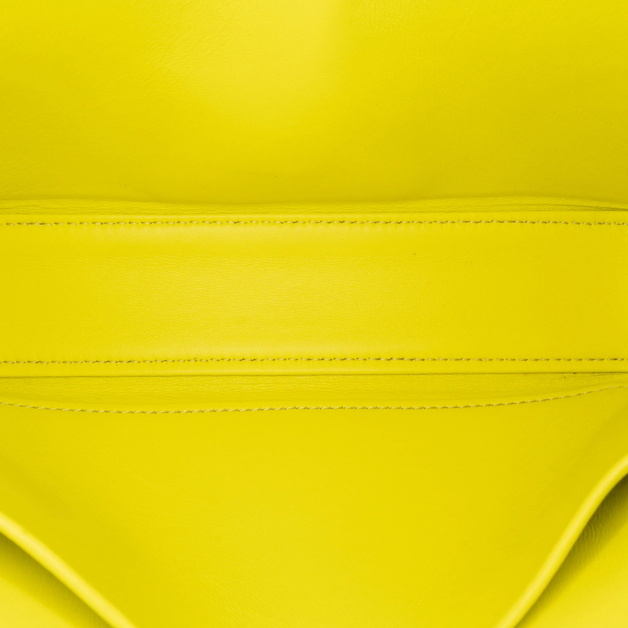 Celine | Pre-Owned Calfskin Cuir Triomphe Chain Shoulder Bag | Yellow/Neon Yellow - Image 4