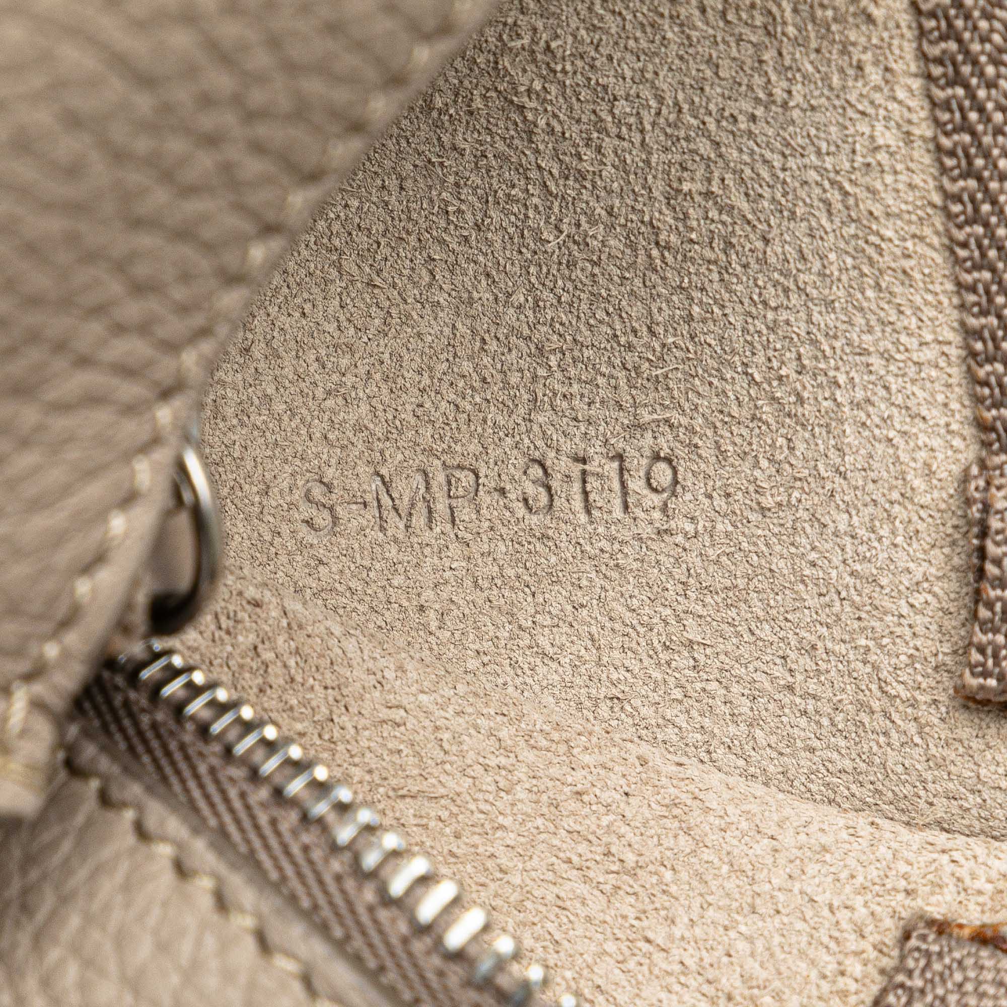 Celine | Pre-Owned Leather Big Bag Bucket - II | Beige - Image 9