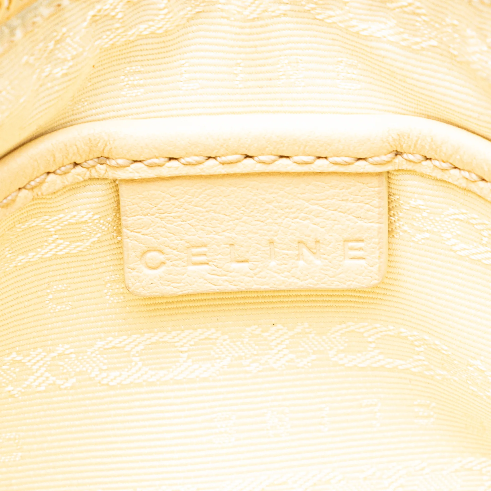 Celine | Pre-Owned Raffia Shoulder Bag | Red/WhiteWhite - Image 8