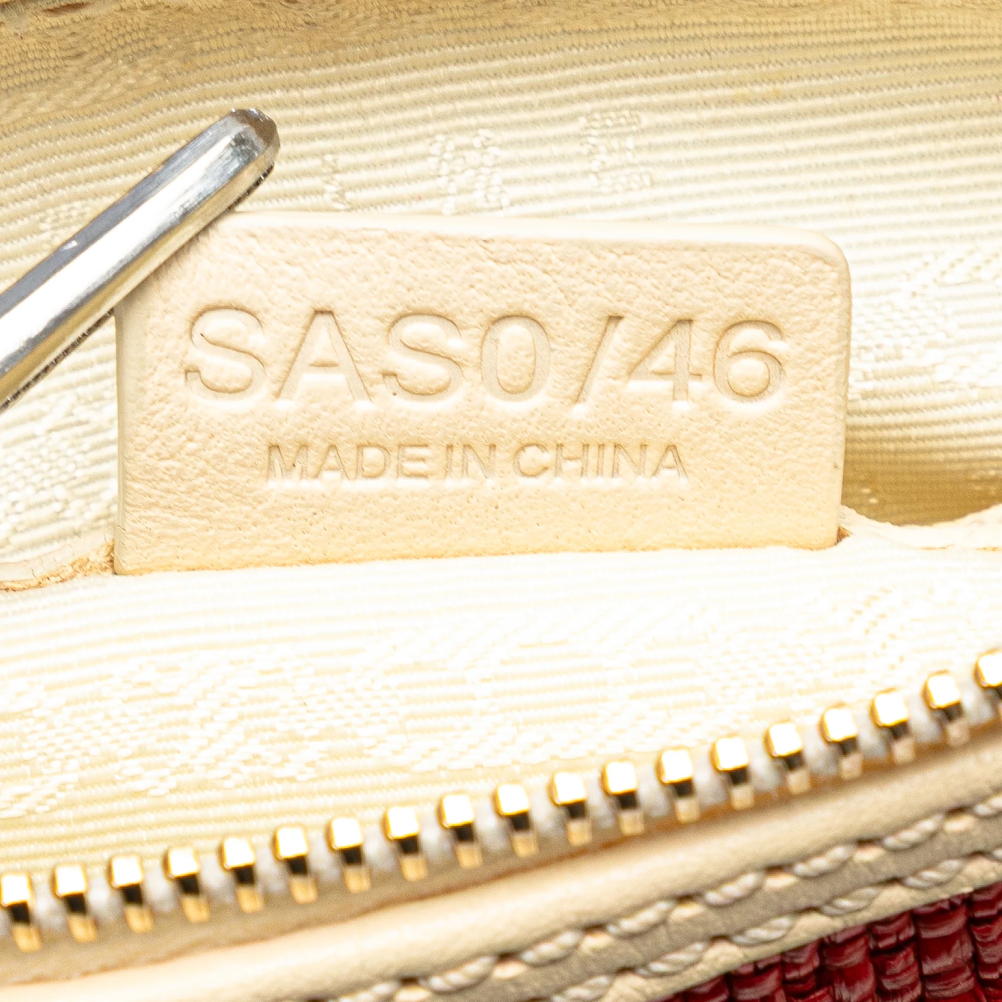 Celine | Pre-Owned Raffia Shoulder Bag | Red/WhiteWhite - Image 9