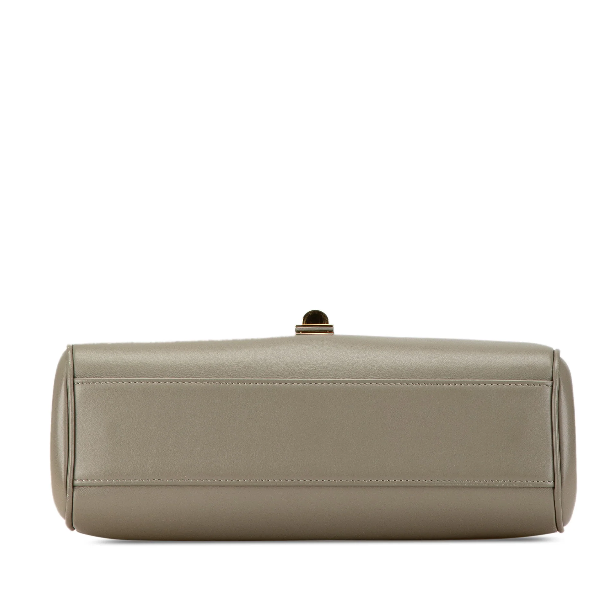 Celine | Pre-Owned Teen Smooth Calfskin Soft 16 Crossbody | Green/Light Green - Image 3