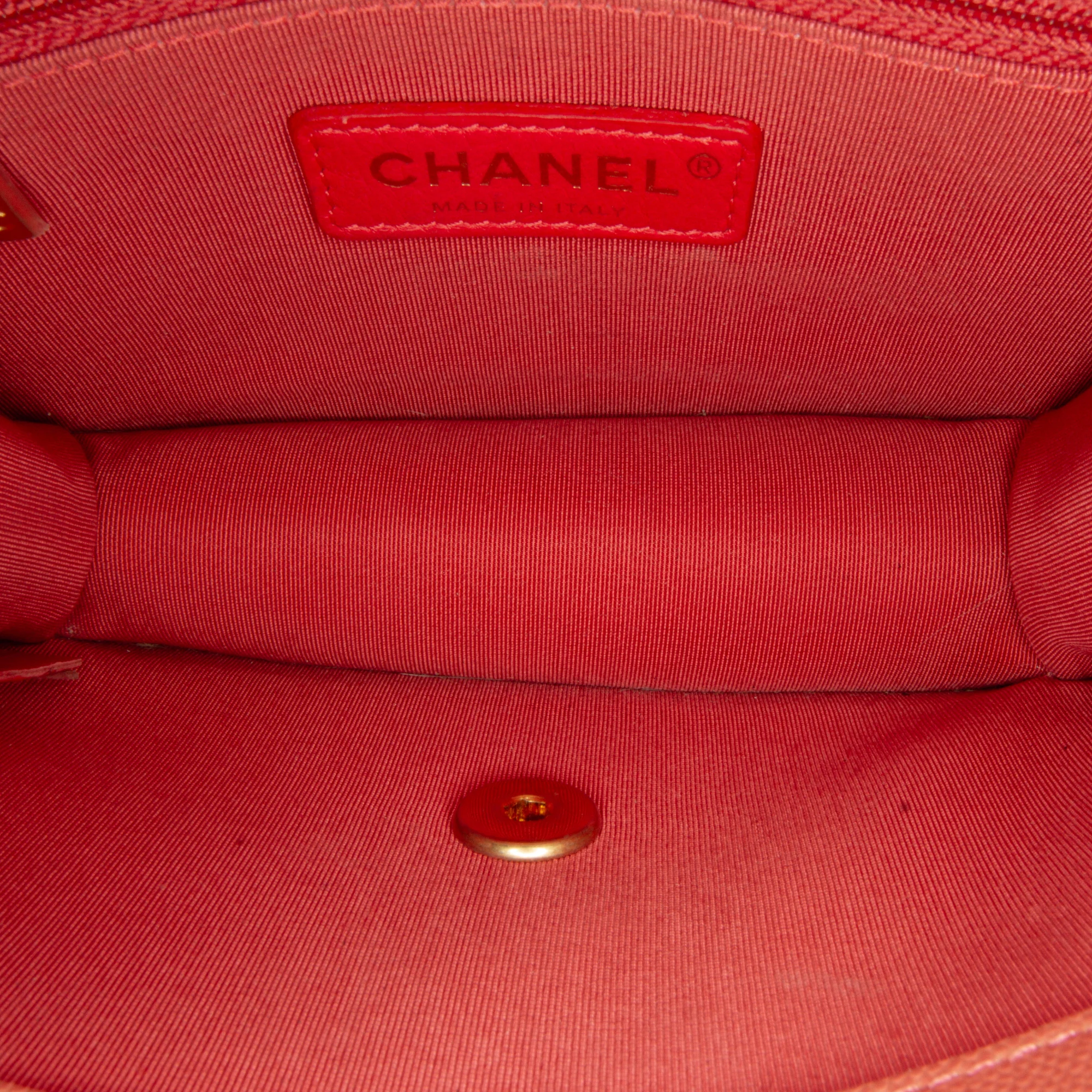 Chanel | Pre-Owned Caviar Sunset On The Sea Flap Belt Bag | Pink - Image 7