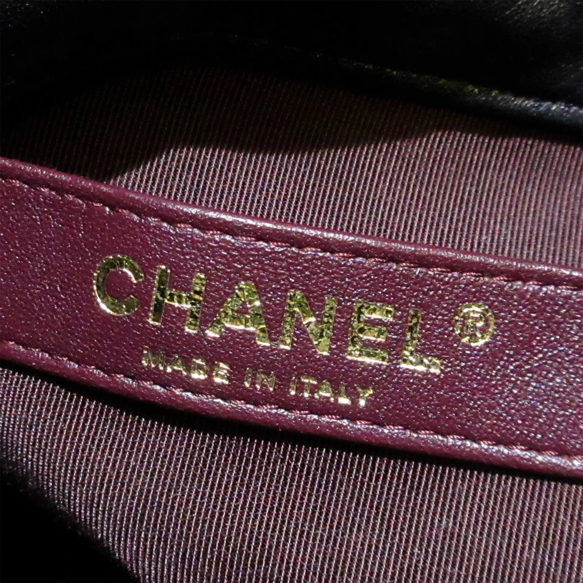 Chanel | Pre-Owned CC Bucket | Black - Image 12