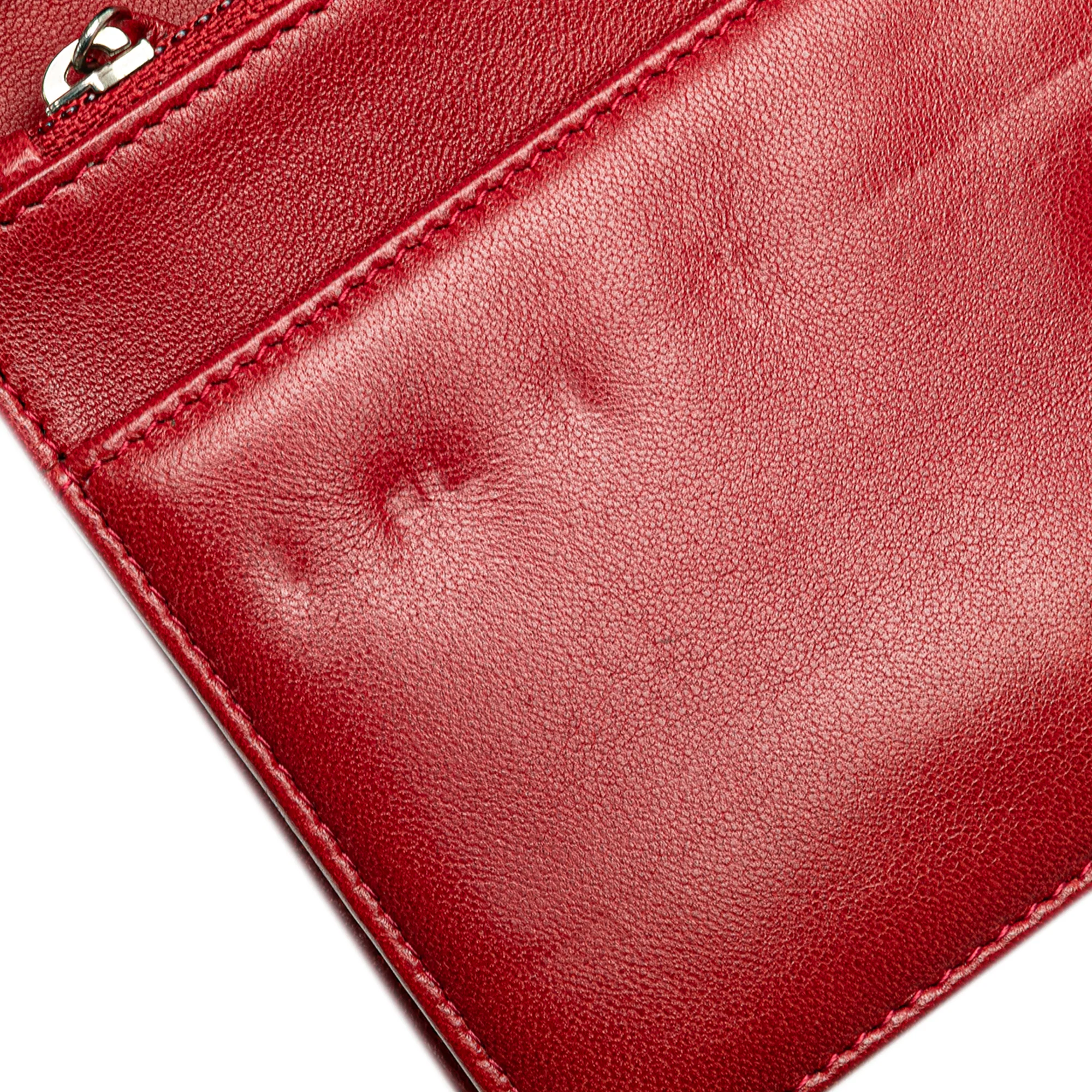 Chanel | Pre-Owned CC Calfskin Wallet On Chain | Red - Image 2