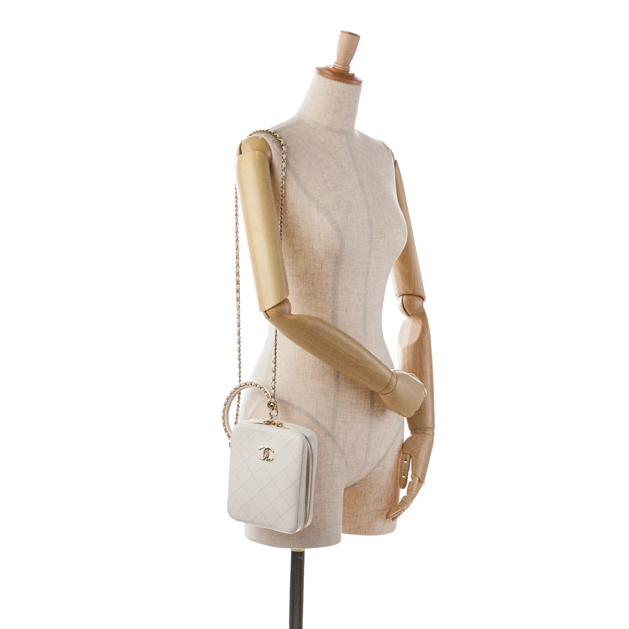 Chanel | Pre-Owned CC Lambskin Round Handle Camera Case | White - Image 2