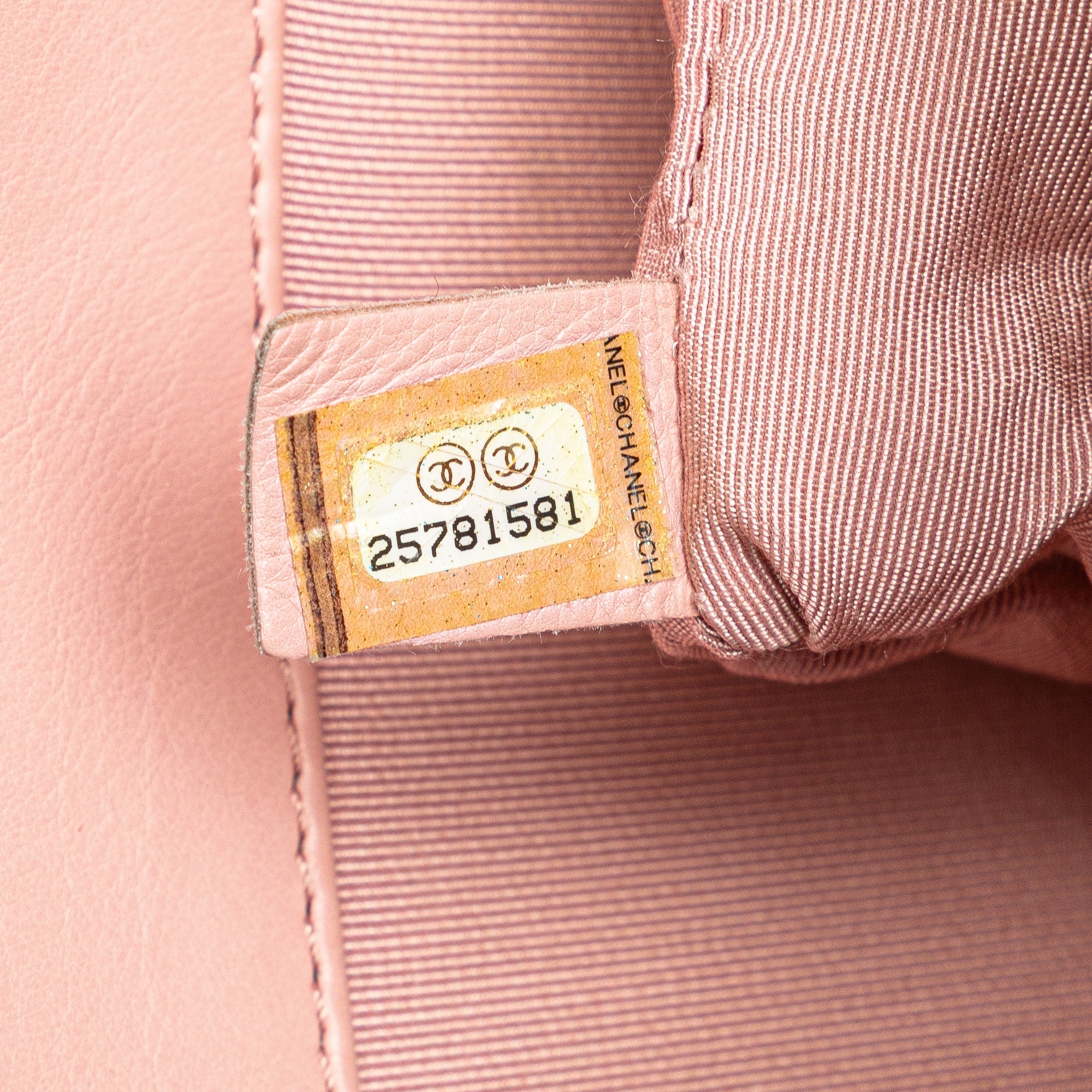 Chanel | Pre-Owned Chevron Calfskin Studded Full Flap | Pink/Light Pink - Image 14