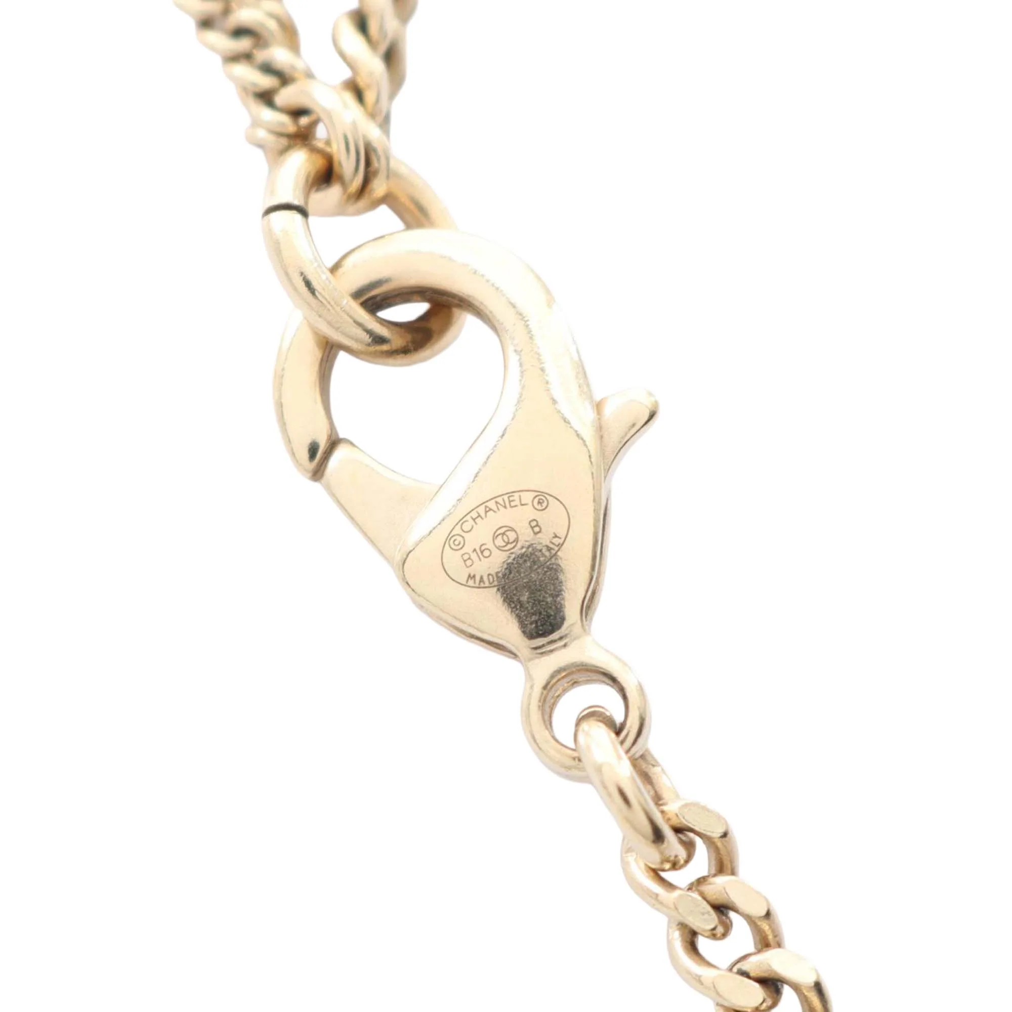 Chanel | Pre-Owned Gold Plated Faux Pearl CC Pendant Necklace | Gold - Image 2