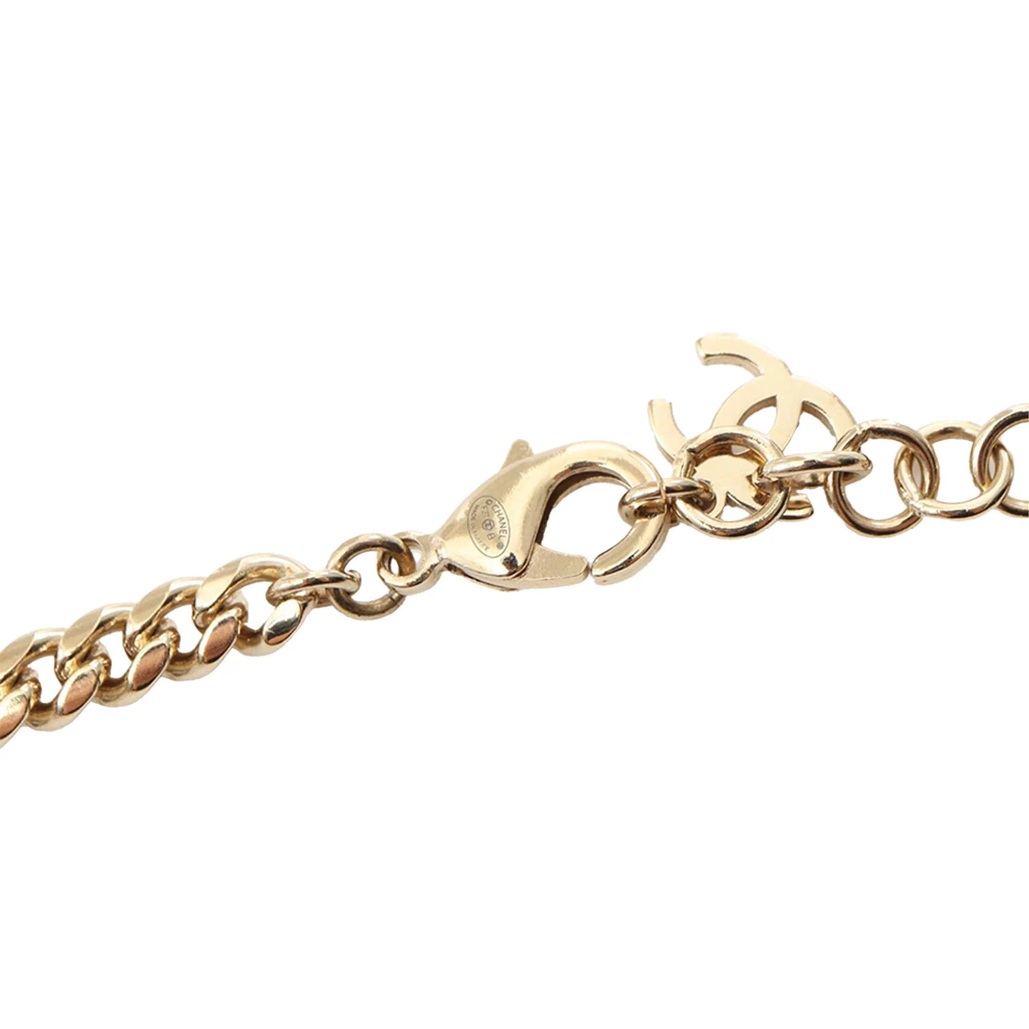 Chanel | Pre-Owned Gold Plated Rhinestones Heart Logo Choker Necklace | Gold - Image 4