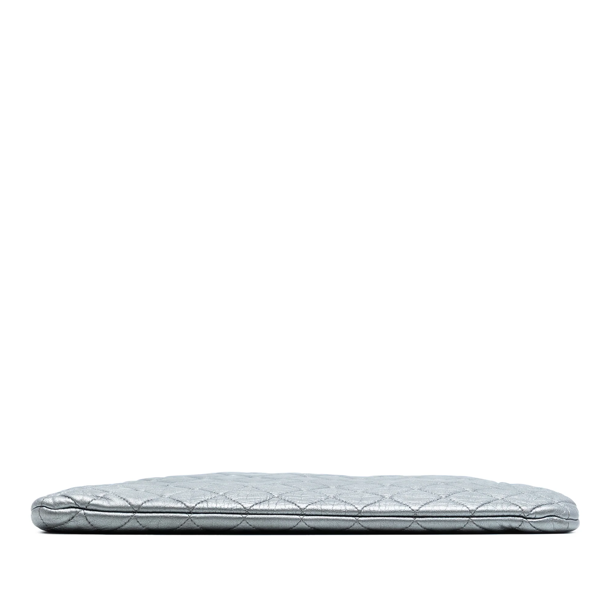 Chanel | Pre-Owned Large Quilted Metallic Lambskin O Case Clutch | Silver - Image 3