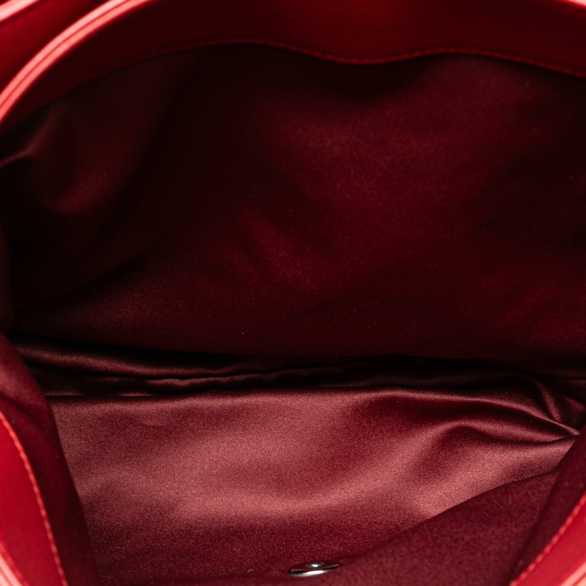Chanel | Pre-Owned Maxi Lambskin 3 Accordion Flap | Red - Image 7