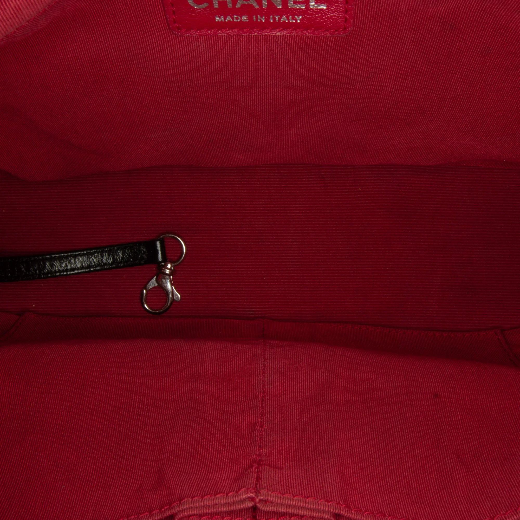 Chanel | Pre-Owned Medium Bicolor Lambskin Gabrielle Crossbody | BeigeBlack - Image 11