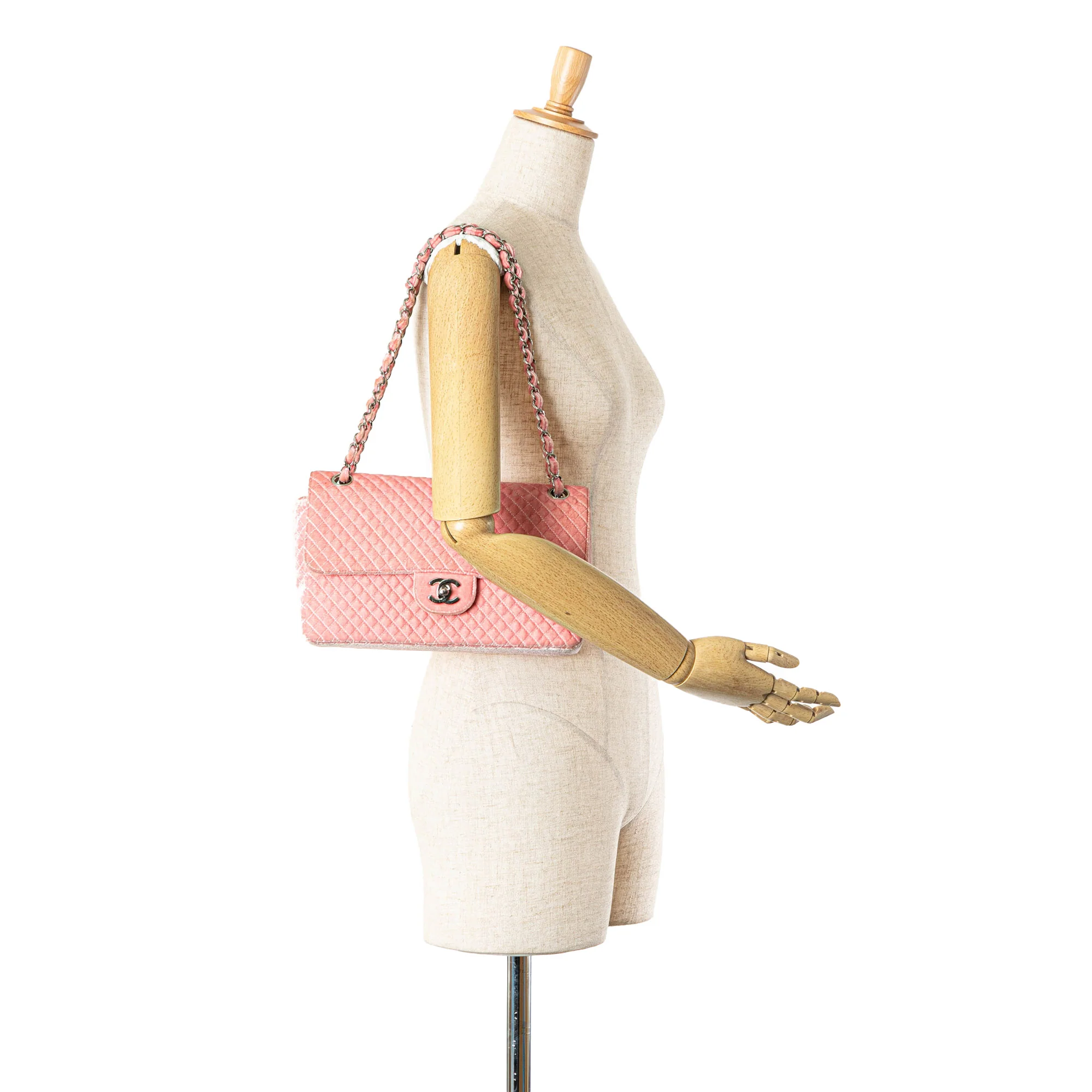 Chanel | Pre-Owned Medium Micro Quilted Velvet CC Flap | Pink - Image 2