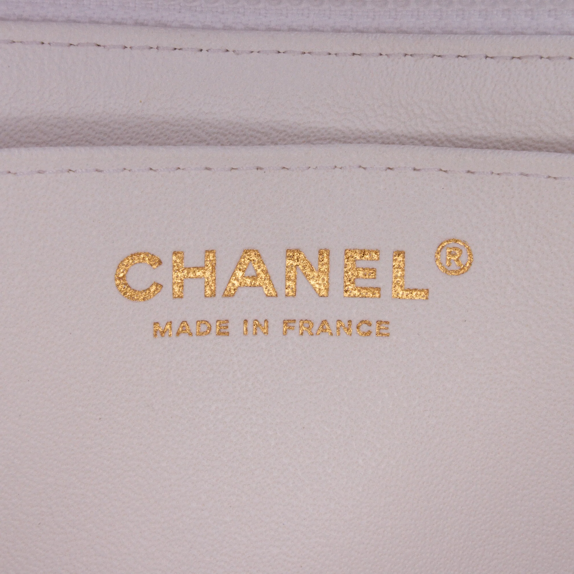 Chanel | Pre-Owned Mini Rectangular Classic Printed Calfskin Single Flap | White - Image 7