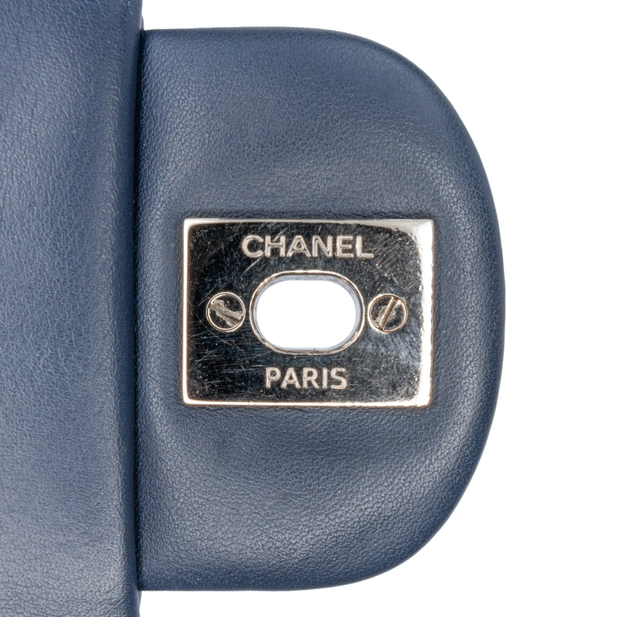 Chanel | Pre-Owned Mini Square Classic Chevron Patent Single Flap | Blue/Navy - Image 7