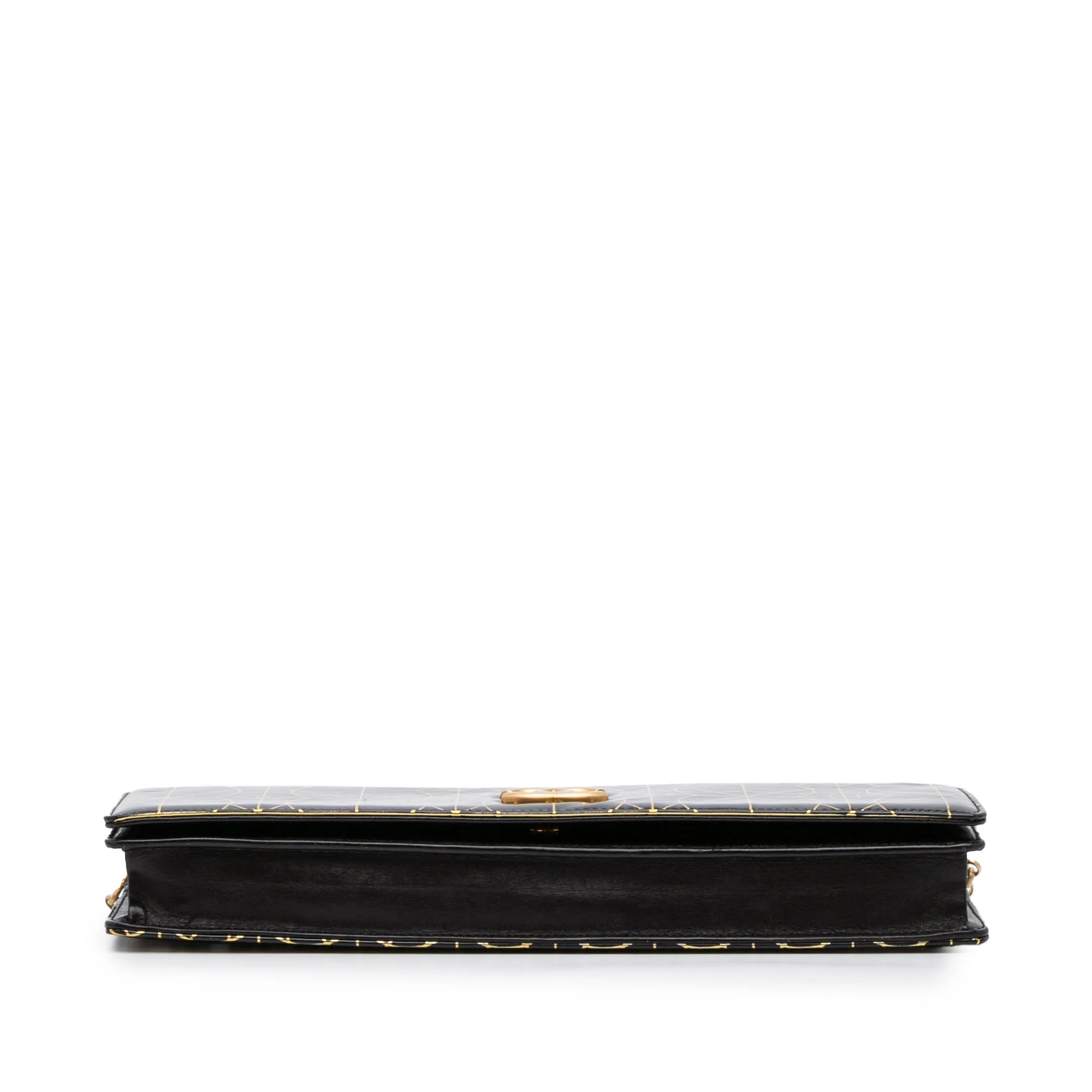 Chanel | Pre-Owned Paris Moscou Vinyl Moujik Clutch with Chain | Black - Image 4