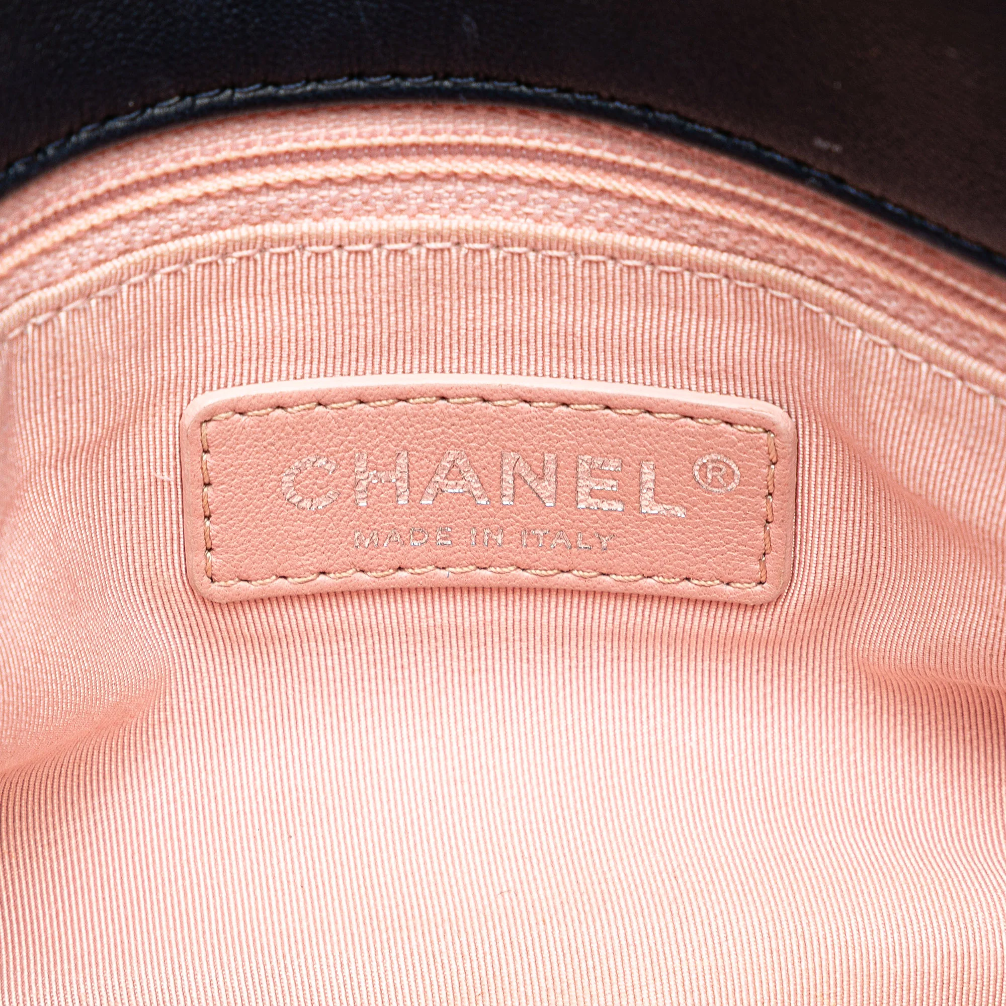 Chanel | Pre-Owned Quilted Lambskin and Tweed Elegant Trim Flap | Blue/Navy - Image 11