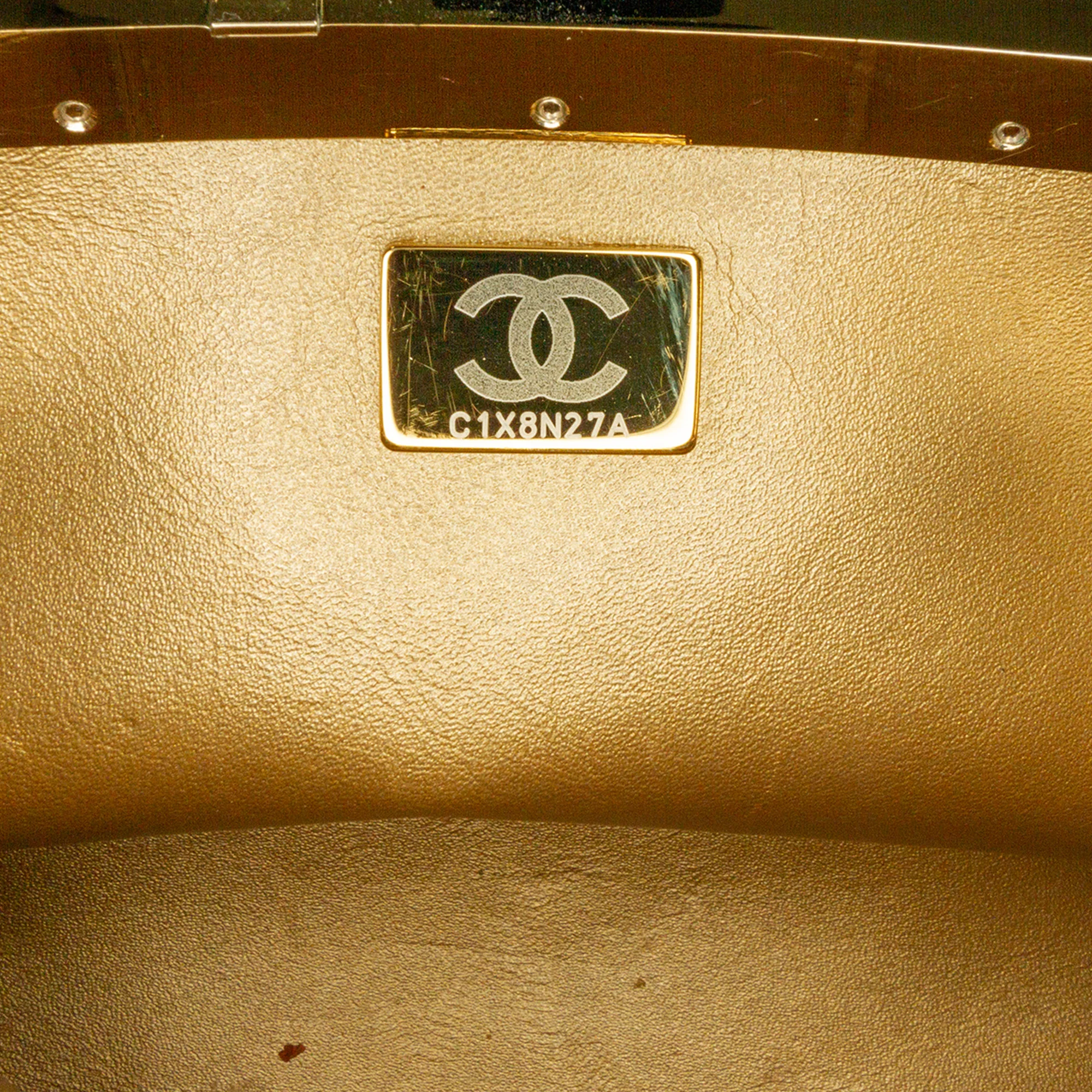 Chanel | Pre-Owned Quilted Patent Logo Chain Vanity Case | Black - Image 6