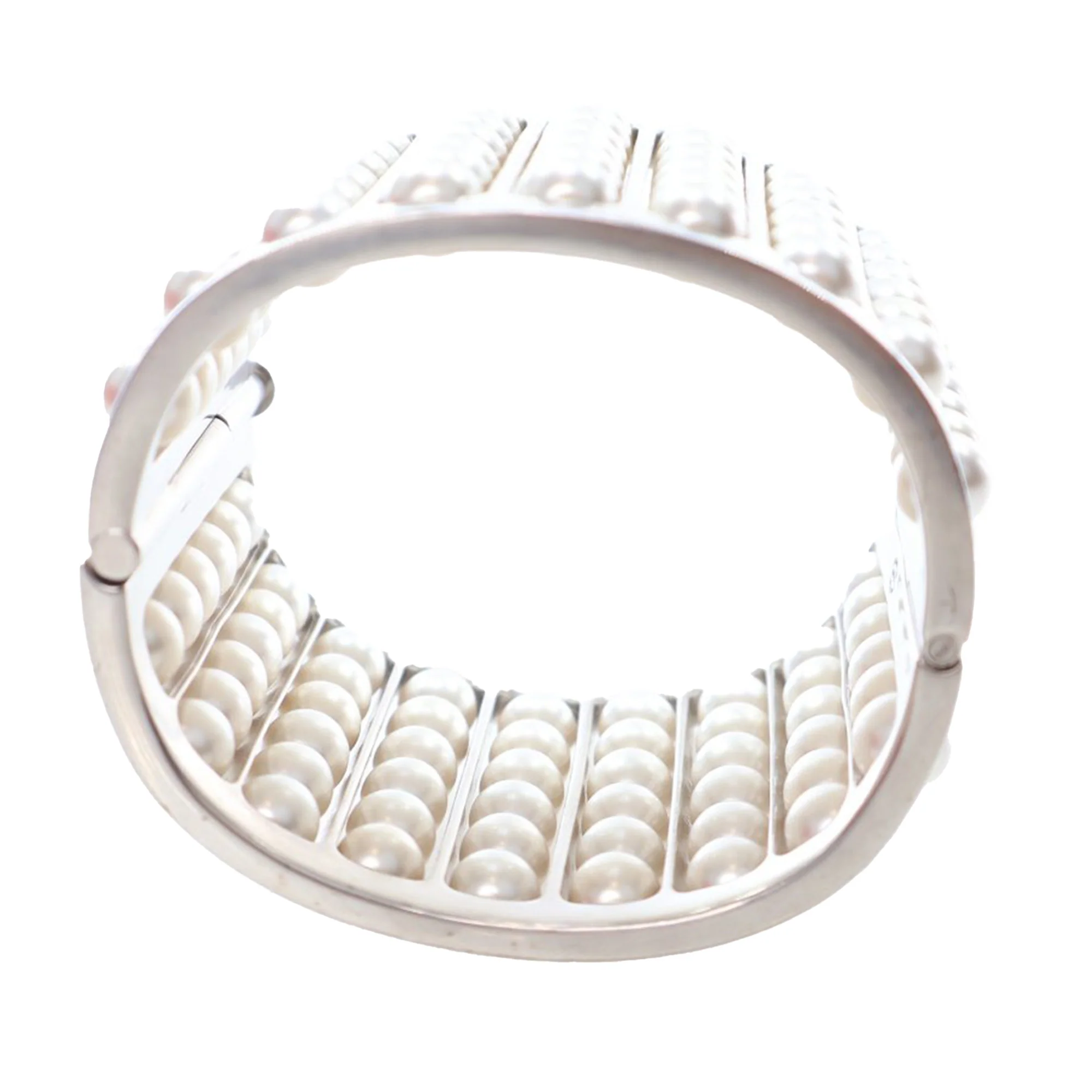 Chanel | Pre-Owned Silver Plated Wide Pearl Cuff Bracelet | Silver - Image 6