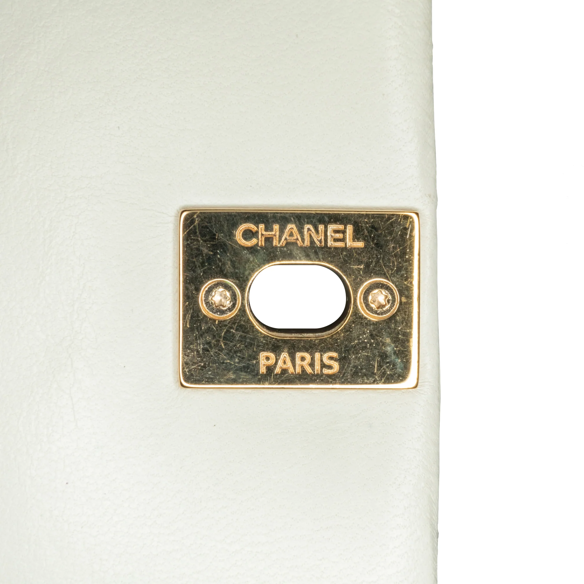 Chanel | Pre-Owned Small Mix Quilted Aged Calfskin New Clutch Flap | White/Ivory - Image 7