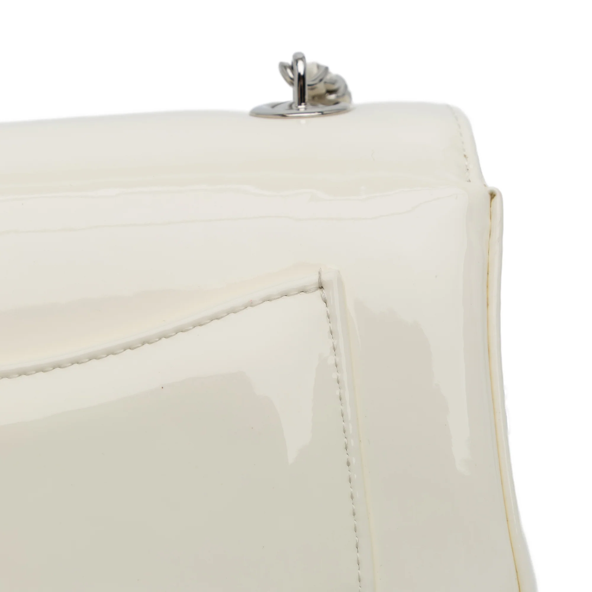 Chanel | Pre-Owned Small Patent Camellia Single Flap | White/Ivory - Image 2