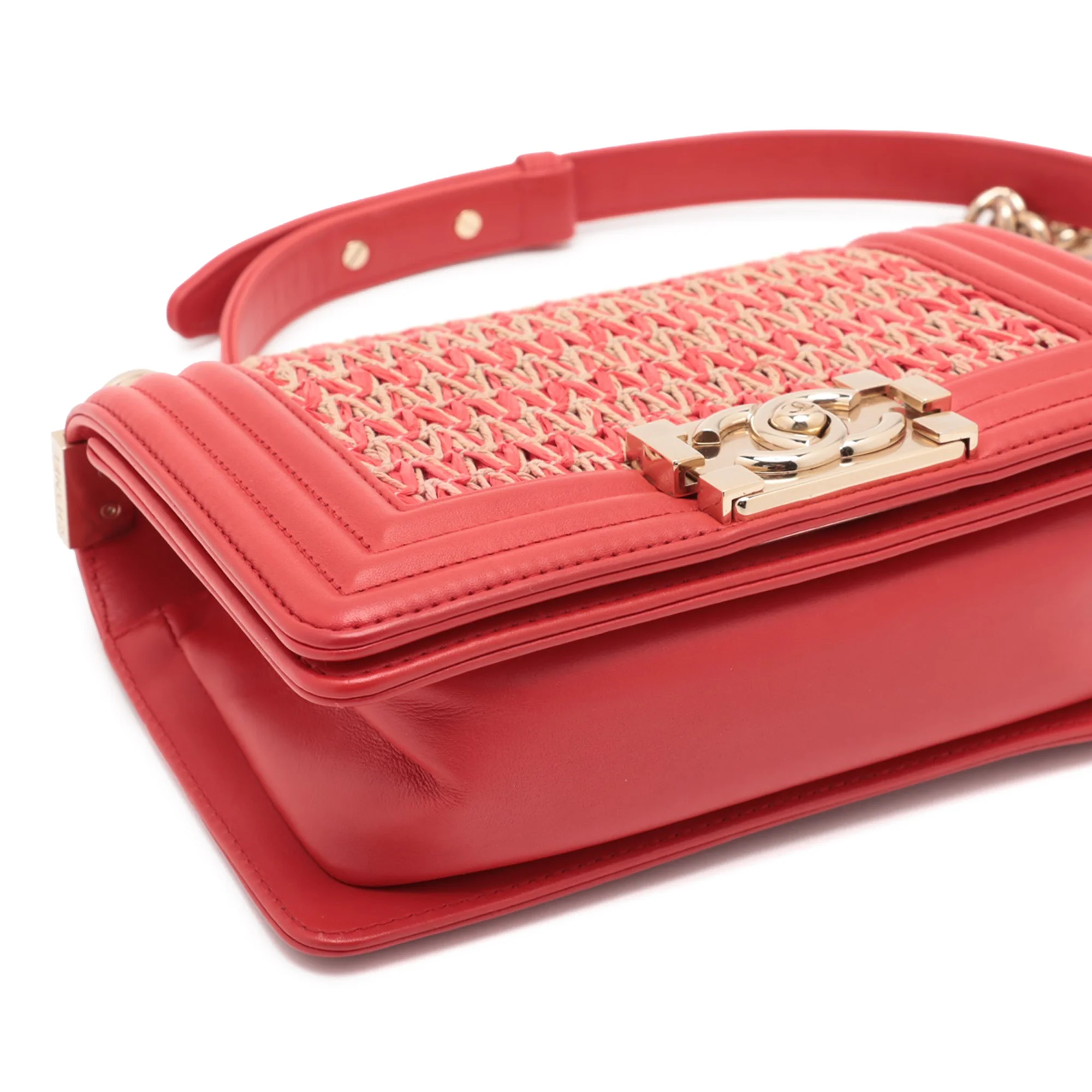 Chanel | Pre-Owned Small Straw and Lambskin Boy Flap | Red - Image 9