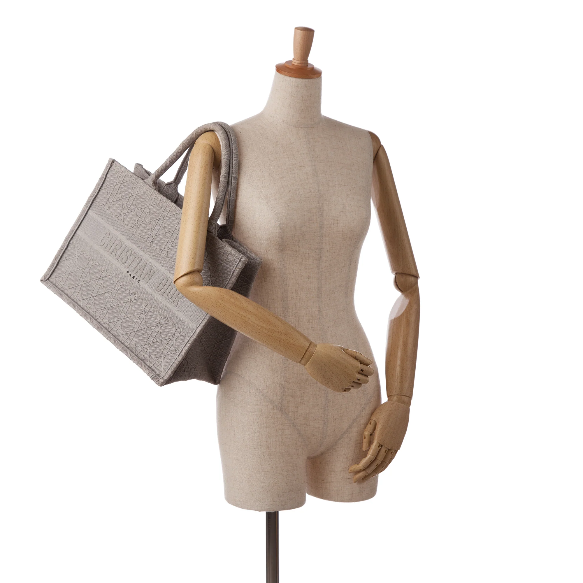 Dior | Pre-Owned Medium Cannage Embroidered Book Tote | Gray - Image 9