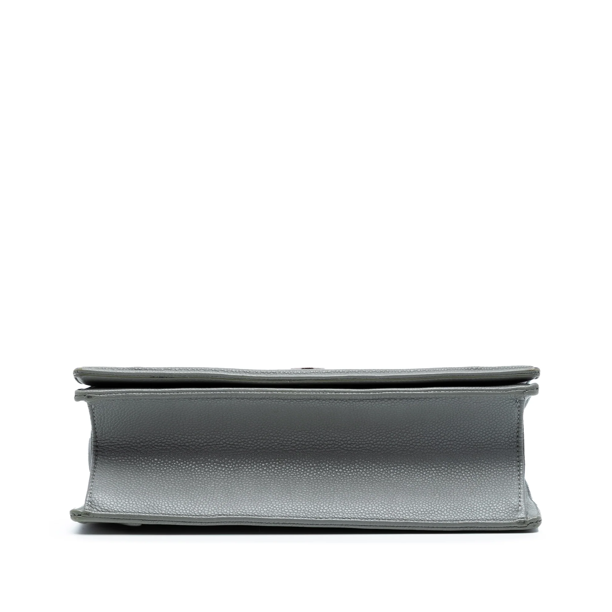 Dior | Pre-Owned Medium Grained Calfskin Diorama Flap | Gray/Pomice - Image 3