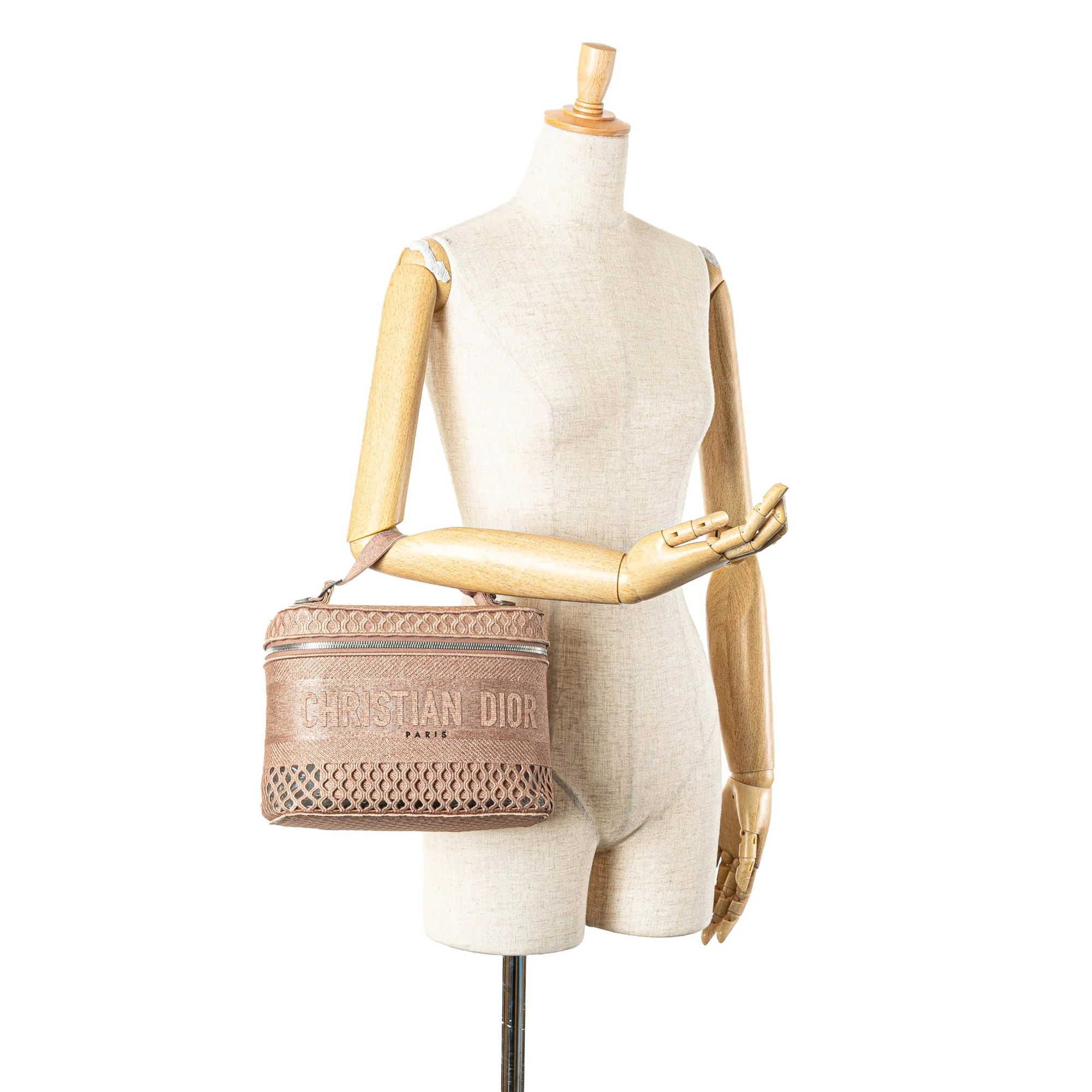 Dior | Pre-Owned Mesh Embroidered Diortravel Vanity Case | Pink - Image 5