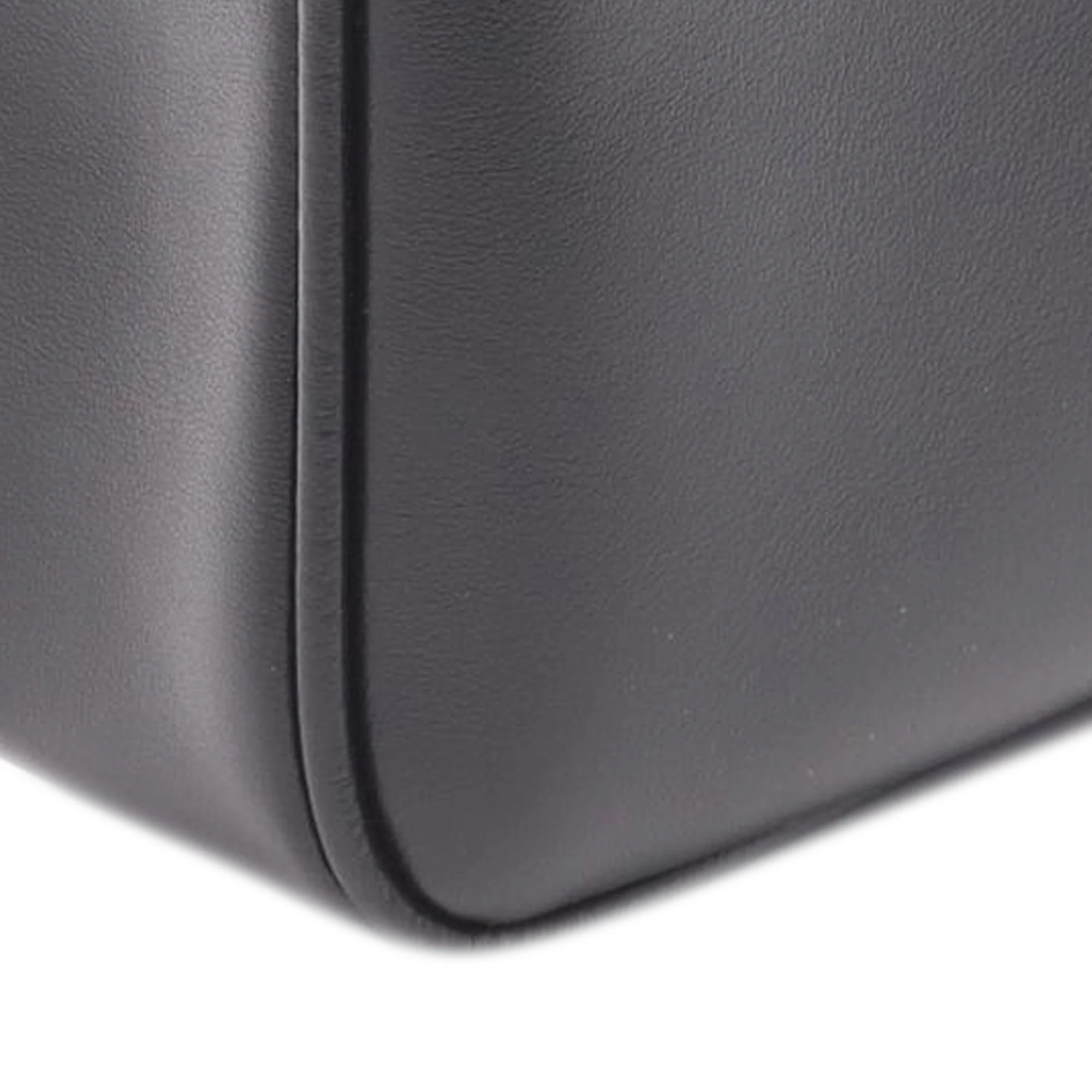 Fendi | Pre-Owned Leather and Coated Canvas FF Squared Camera Bag | Black - Image 6