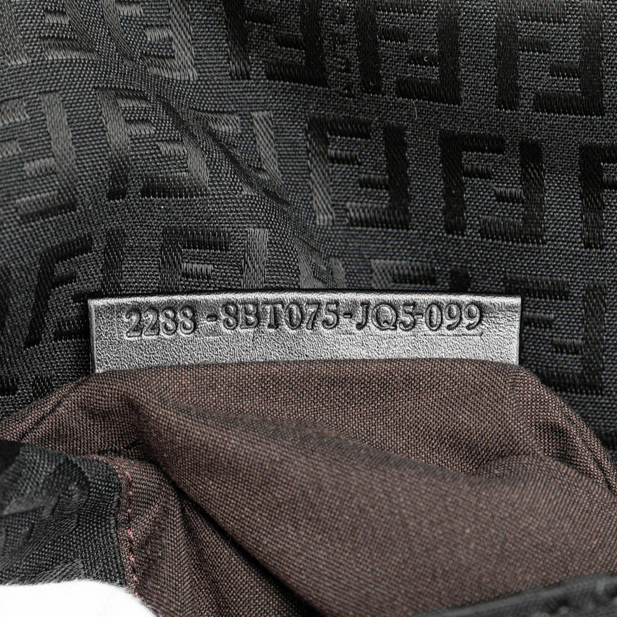 Fendi | Pre-Owned Zucchino Canvas Crossbody - I | Black - Image 6