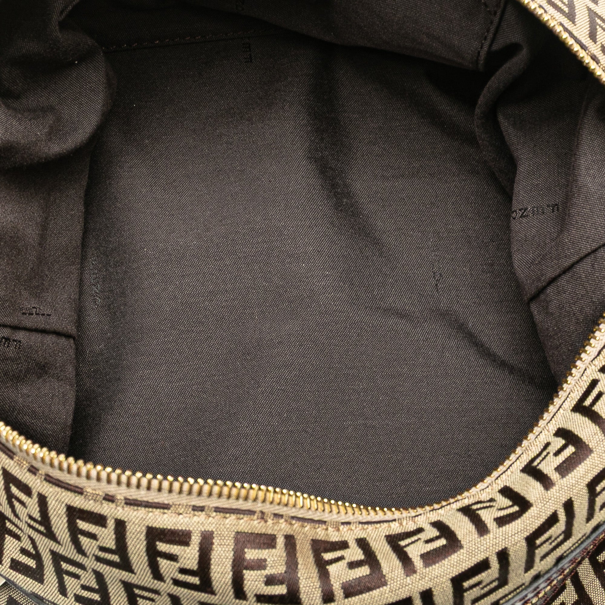 Fendi | Pre-Owned Zucchino Canvas Crossbody - IV | Beige - Image 6