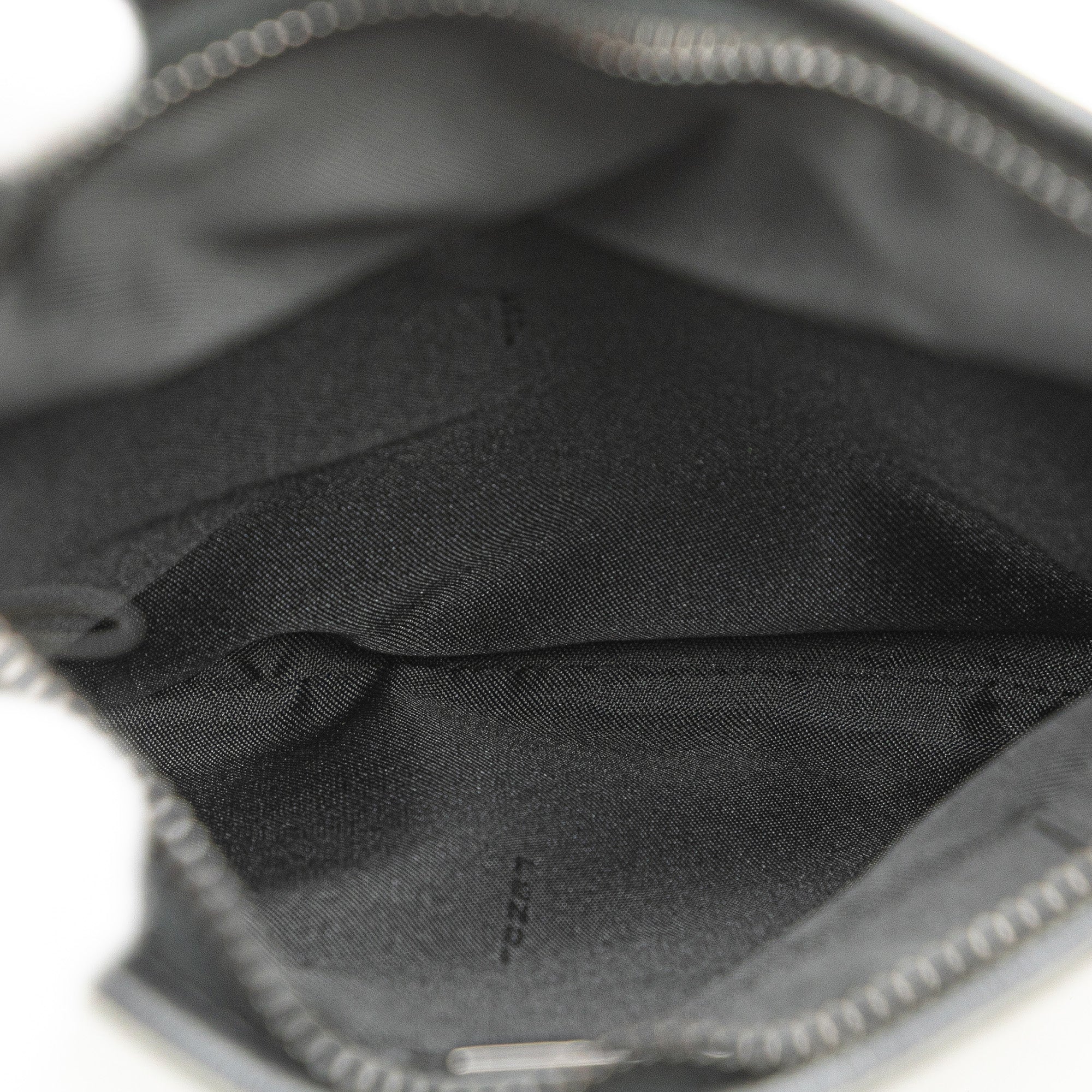 Fendi | Pre-Owned Zucchino Canvas Crossbody - IV | Black - Image 6